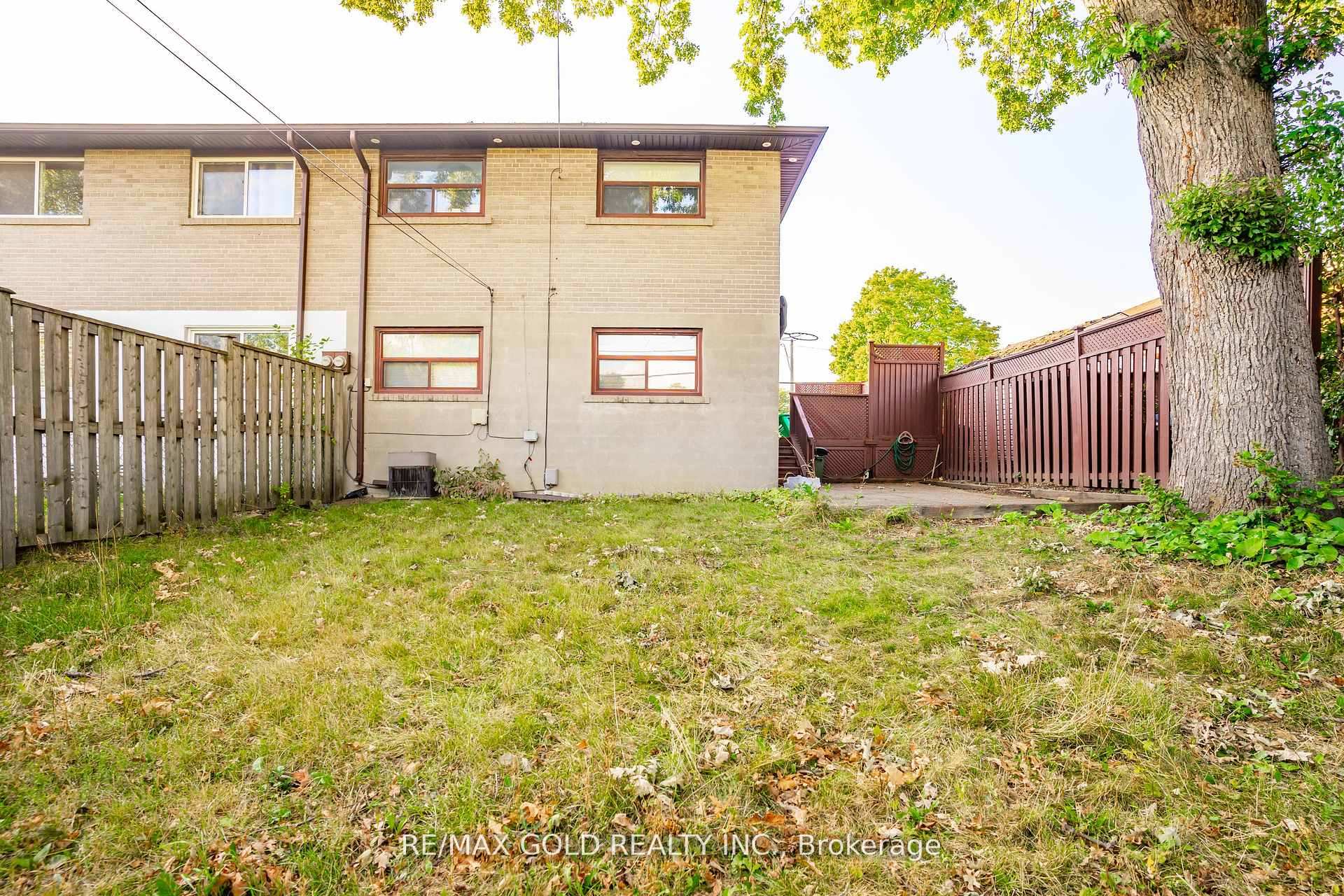 Photo 86 of 21 Argyle Crescent, Brampton, Avondale — HOMEH