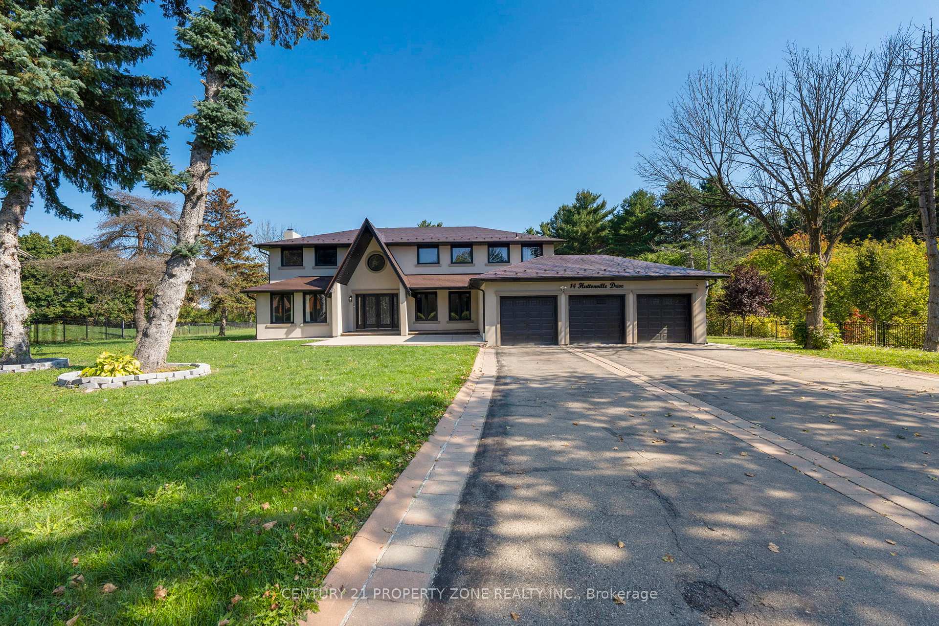 Photo 7 of 14 Huttonville Drive, Brampton, Huttonville — HOMEH