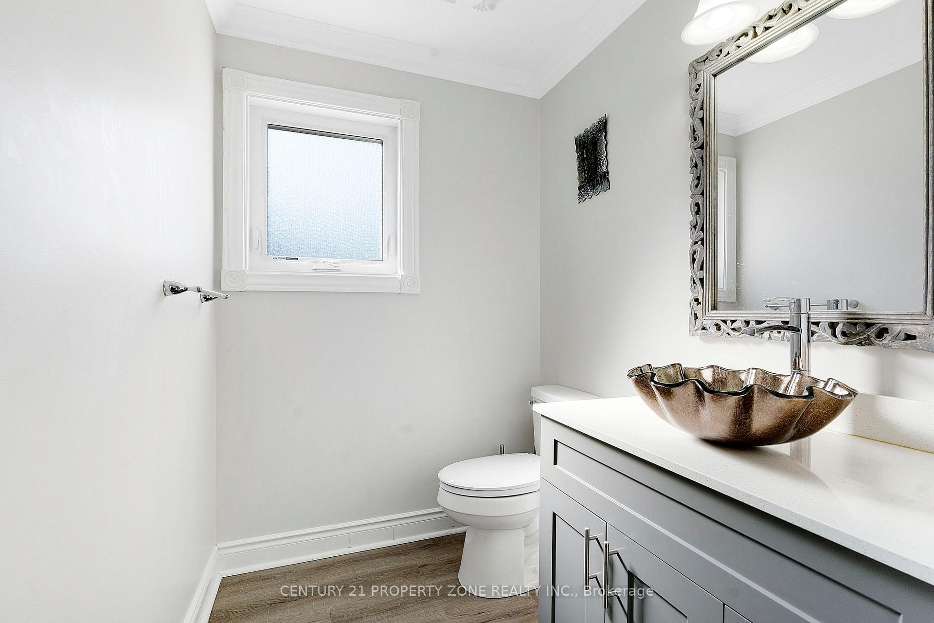 Photo 23 of 14 Huttonville Drive, Brampton, Huttonville — HOMEH