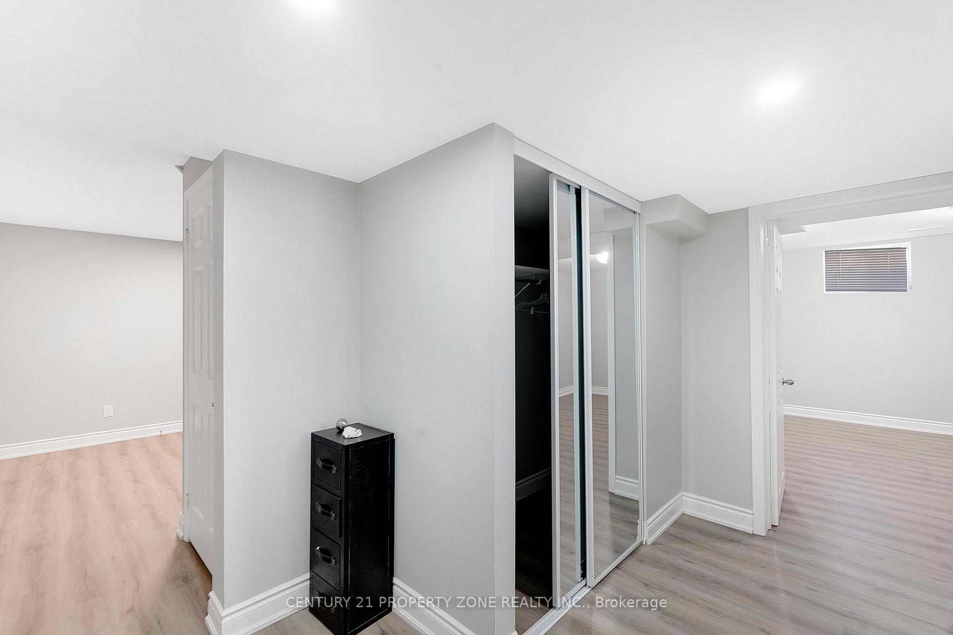 Photo 39 of 14 Huttonville Drive, Brampton, Huttonville — HOMEH