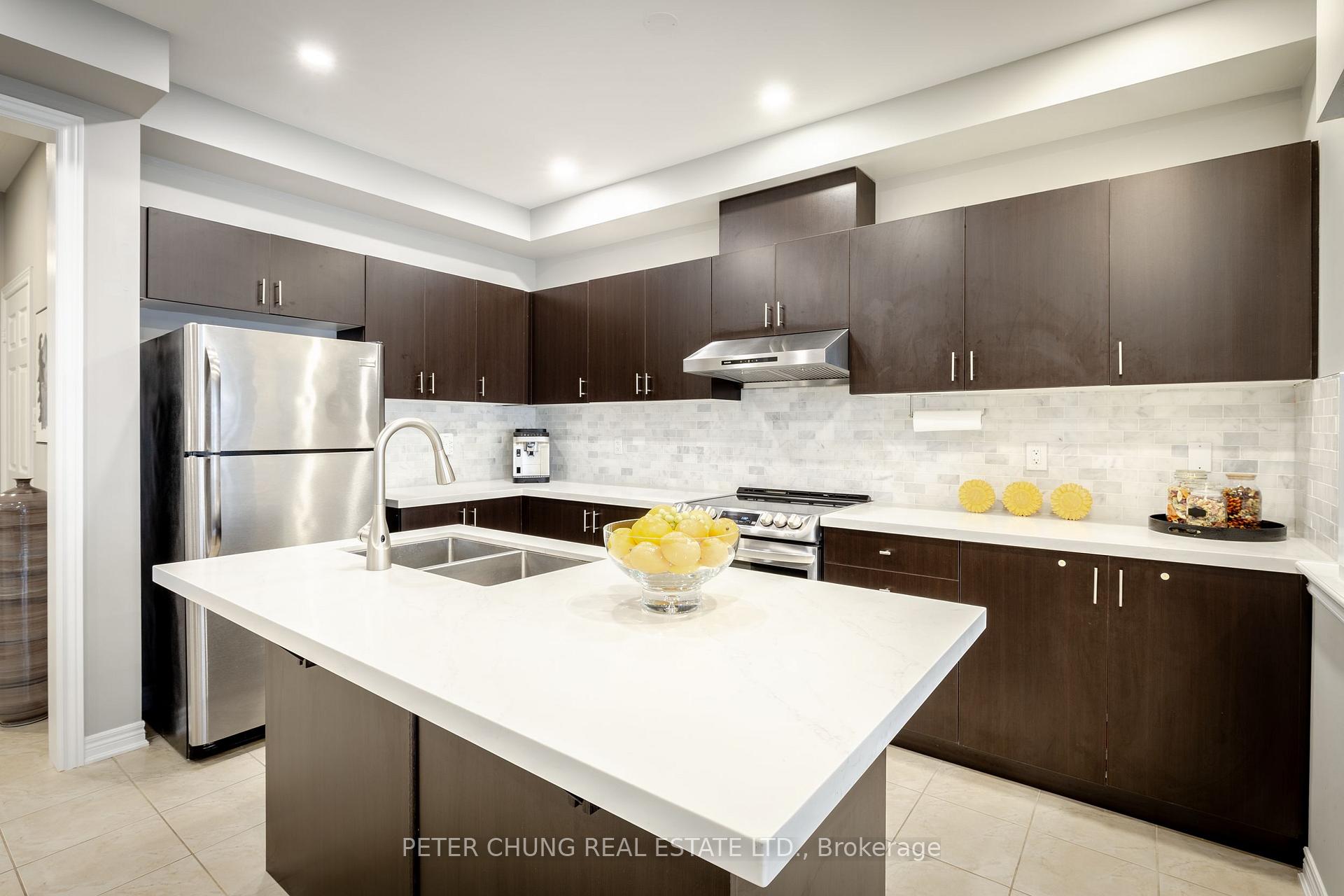 Photo 7 of 29 Upper Greensborough Drive, Markham, Greensborough — HOMEH
