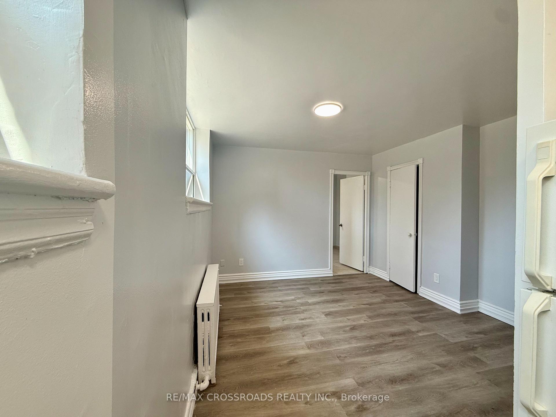 Photo 2 of Unit B4, 2770 Yonge Street, Toronto, Lawrence Park South — HOMEH