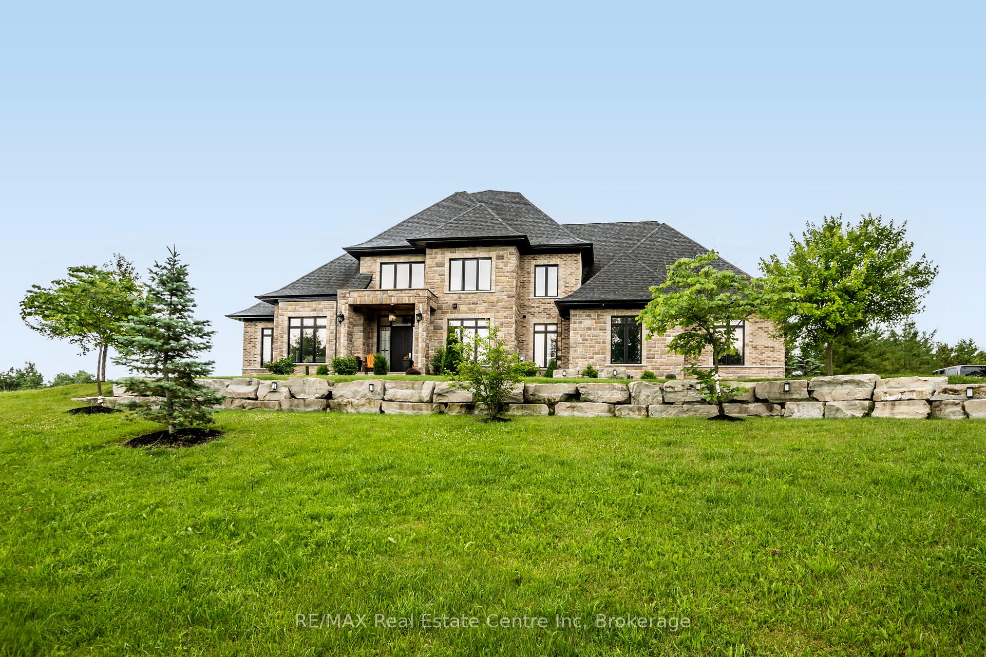 Front of 7645 Maltby Road E