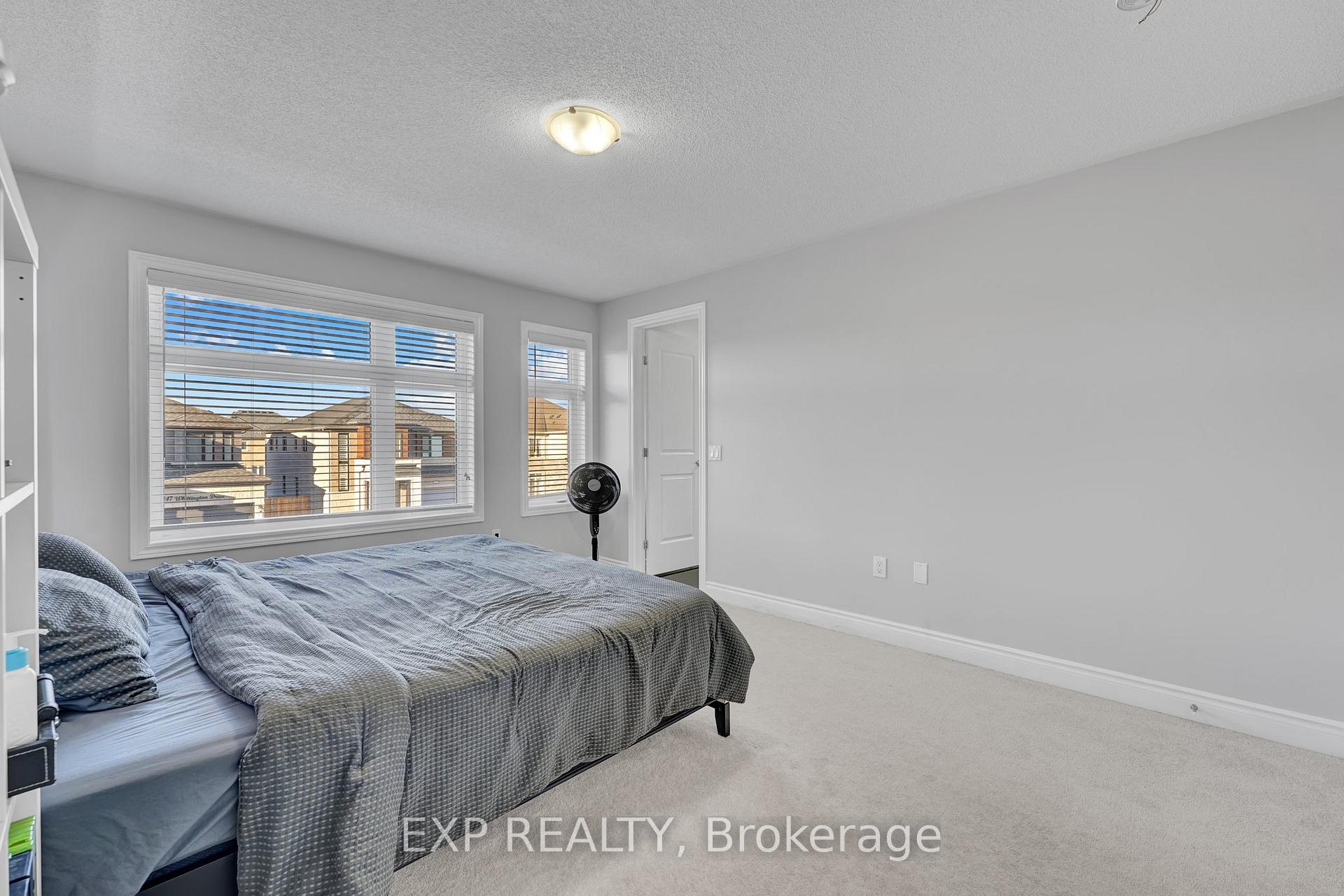 Photo 30 of 146 Whittington Drive, Hamilton, Meadowlands — HOMEH