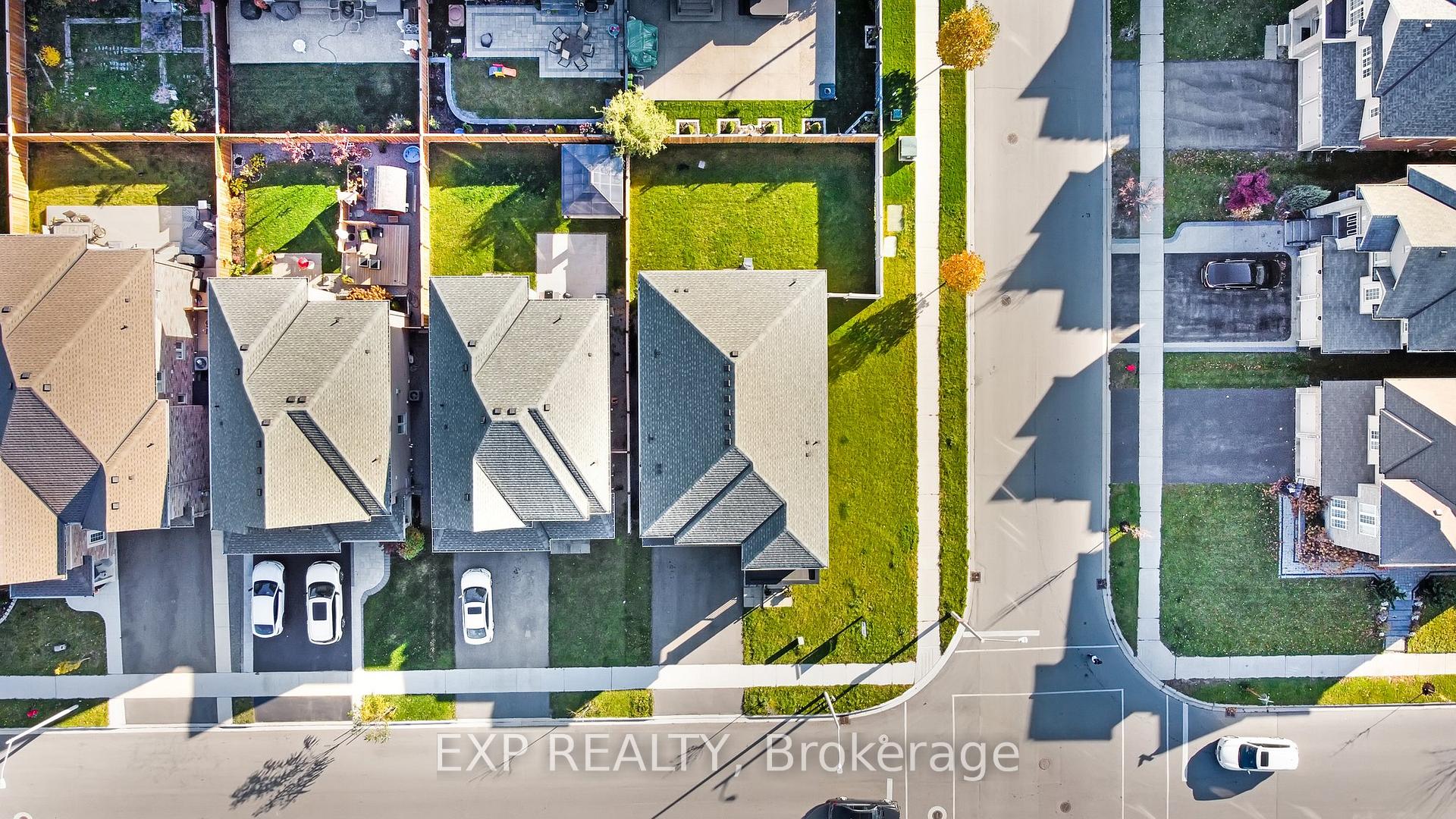 Photo 42 of 146 Whittington Drive, Hamilton, Meadowlands — HOMEH