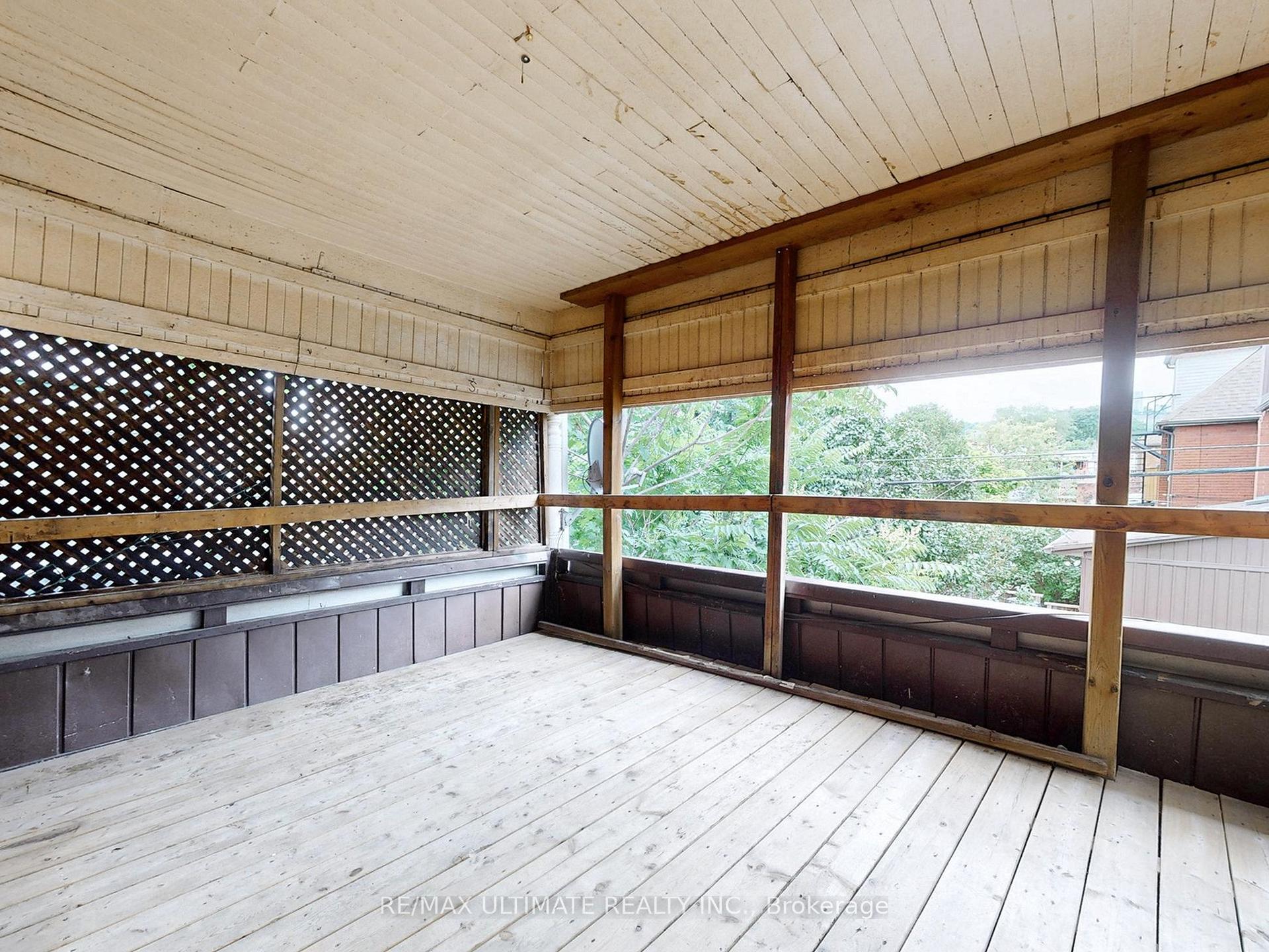 Photo 15 of 756 Cannon Street E, Hamilton, Gibson — HOMEH