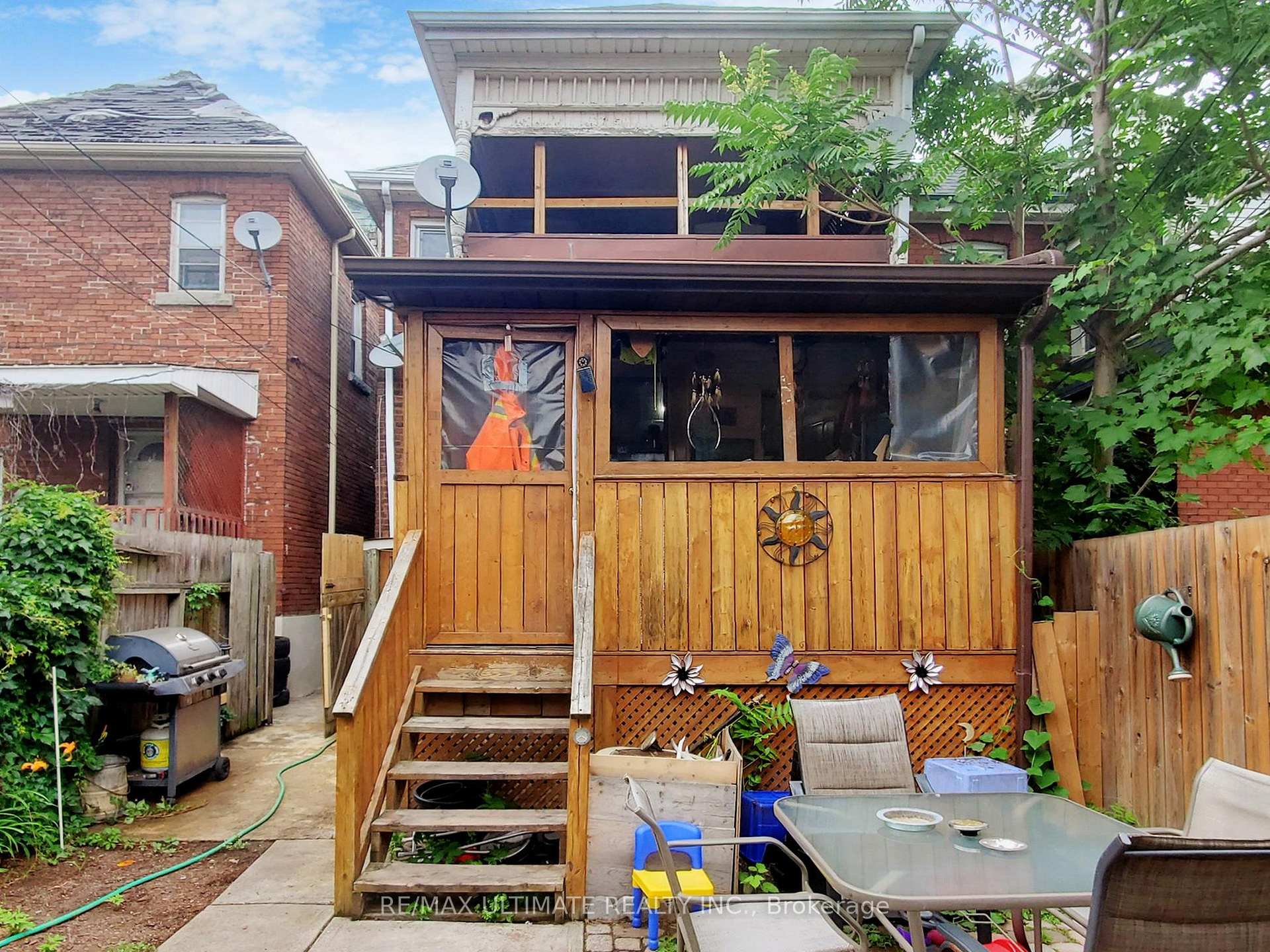 Photo 18 of 756 Cannon Street E, Hamilton, Gibson — HOMEH