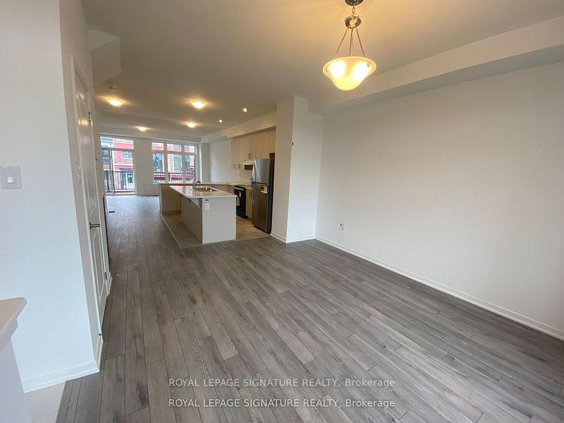 Photo 4 of 785 Conlin Road, Oshawa, Samac — HOMEH