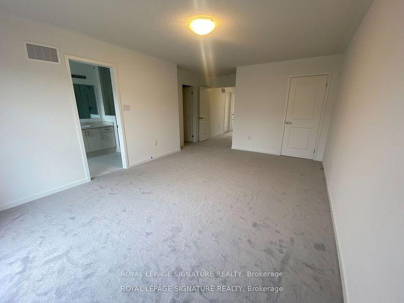 Photo 6 of 785 Conlin Road, Oshawa, Samac — HOMEH