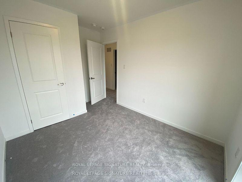 Photo 15 of 785 Conlin Road, Oshawa, Samac — HOMEH