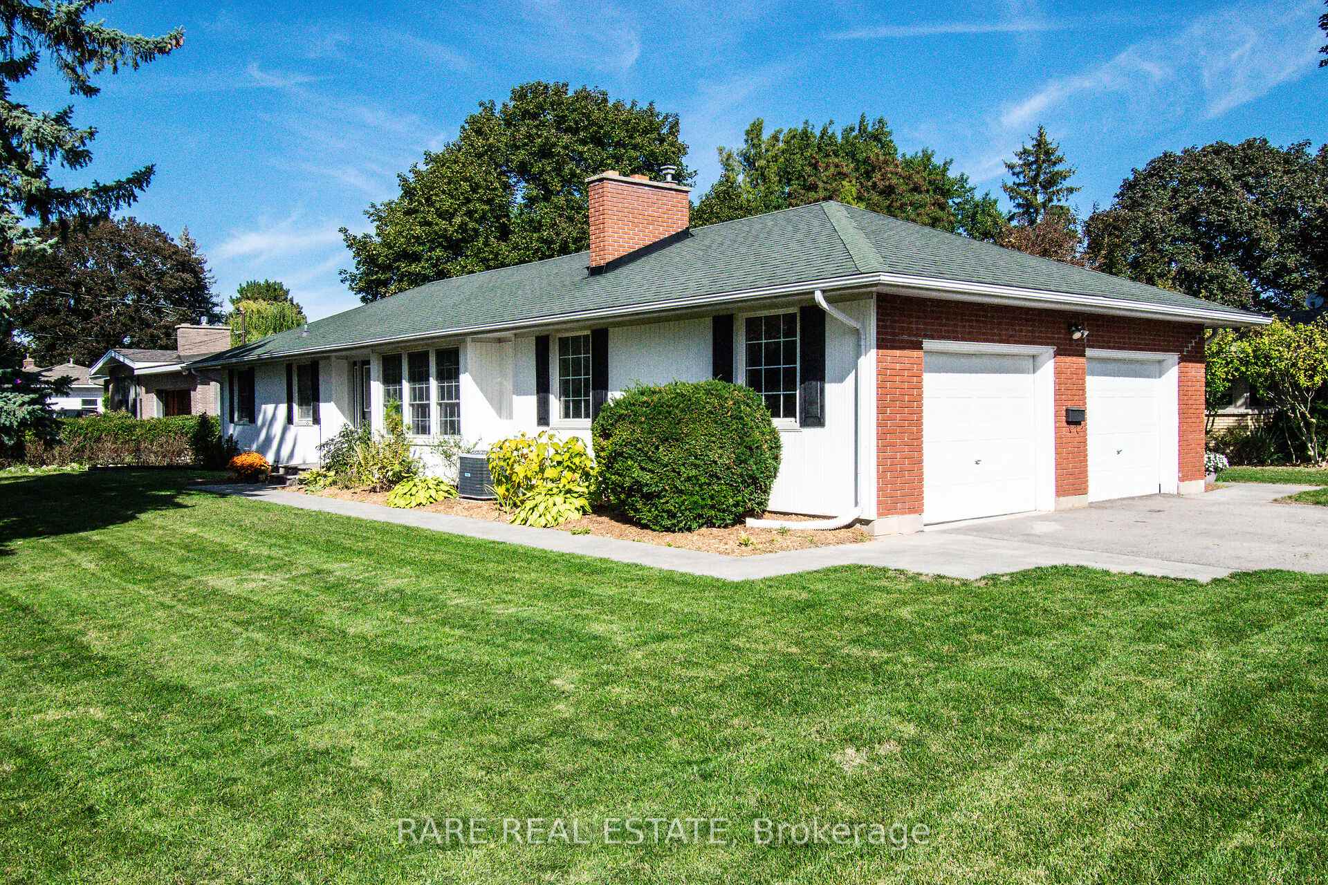 Photo 3 of 8 Brookside Avenue, Grimsby, Grimsby East — HOMEH