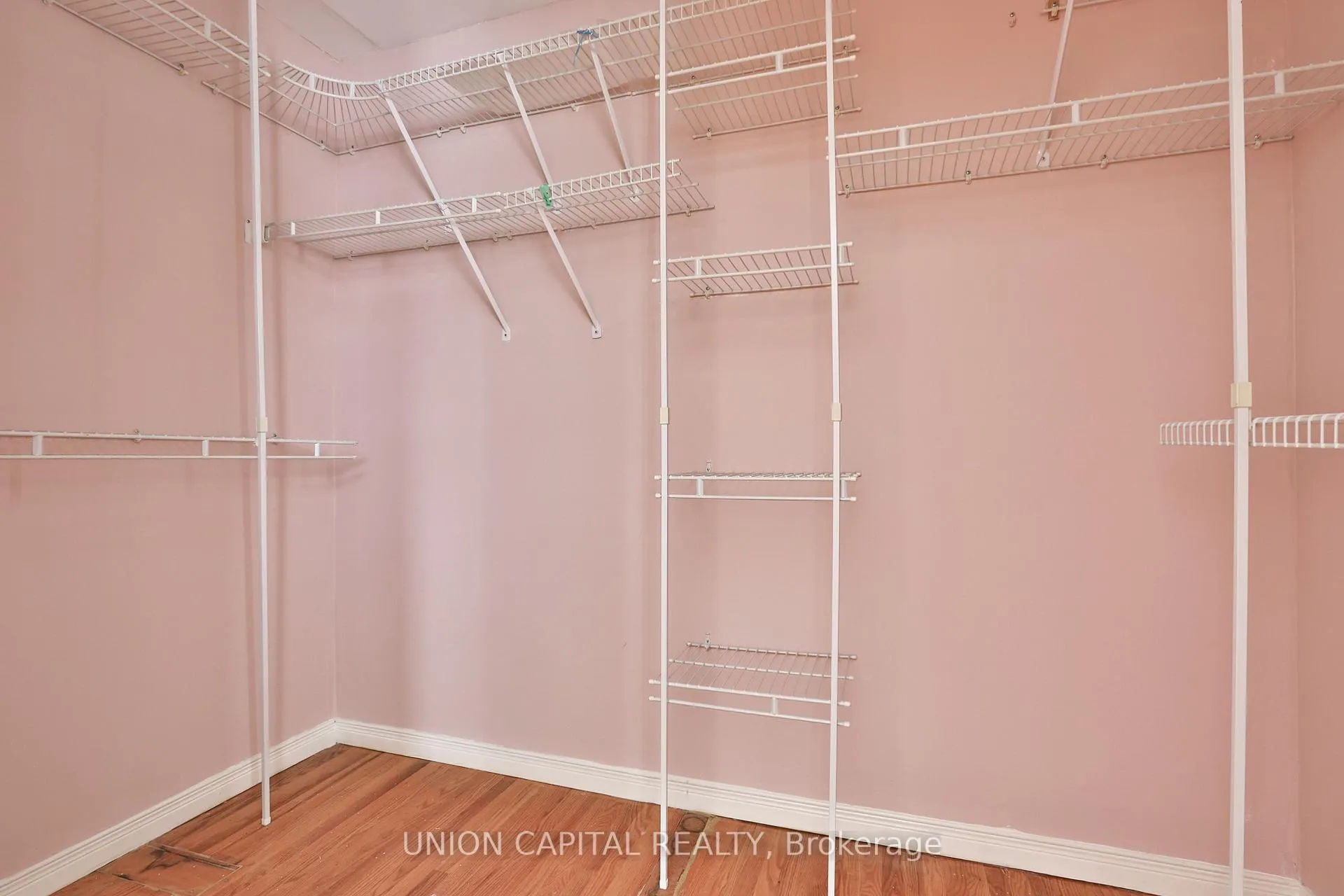 Photo 19 of 86 Carondale Crescent, Scarborough, L'Amoreaux — HOMEH