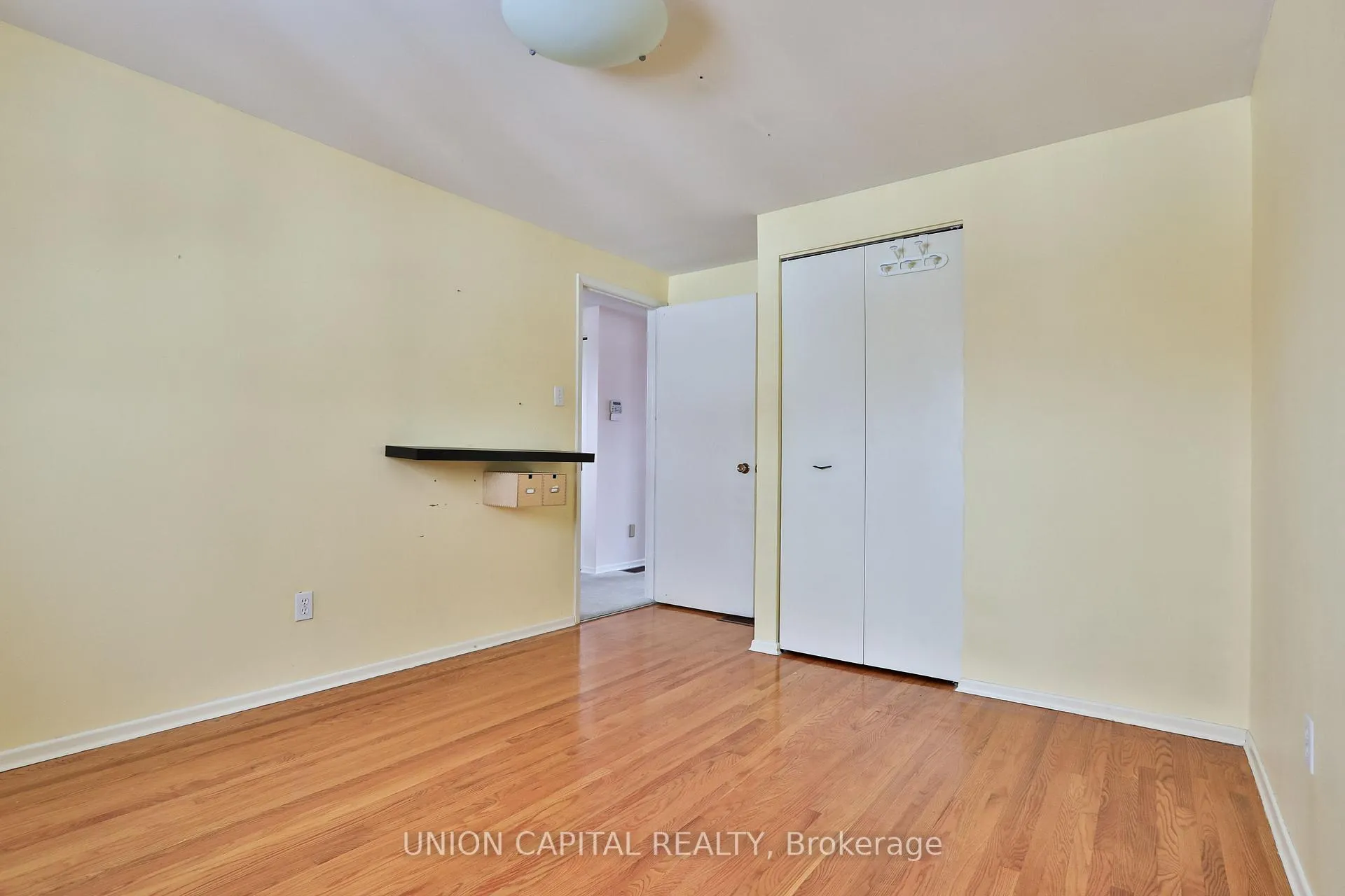 Photo 25 of 86 Carondale Crescent, Scarborough, L'Amoreaux — HOMEH