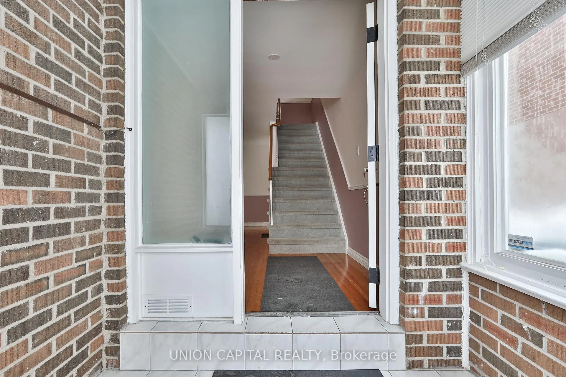 Photo 34 of 86 Carondale Crescent, Scarborough, L'Amoreaux — HOMEH