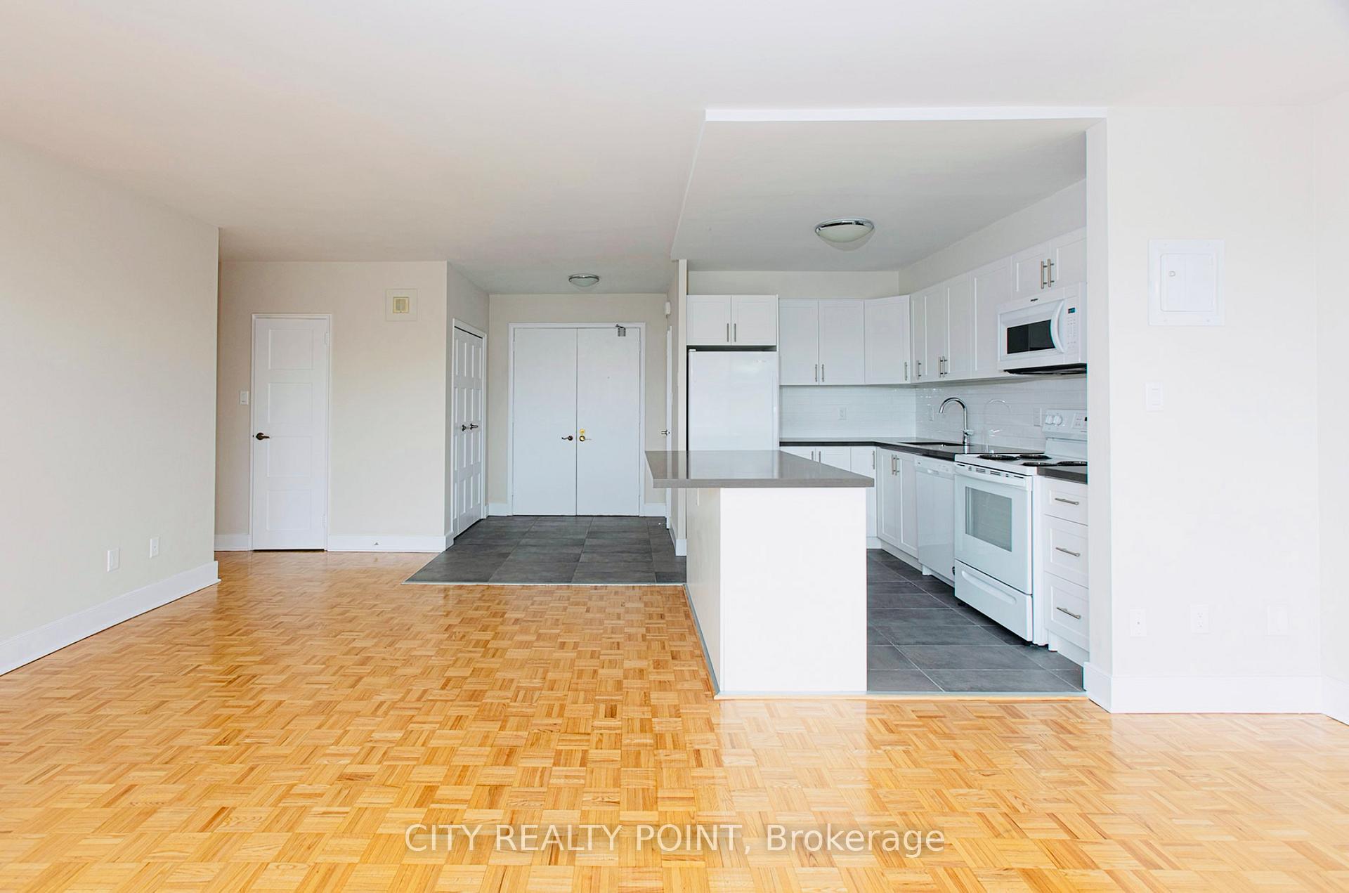 Photo 18 of Unit 702, 10 Shallmar Boulevard, Toronto, Forest Hill North — HOMEH