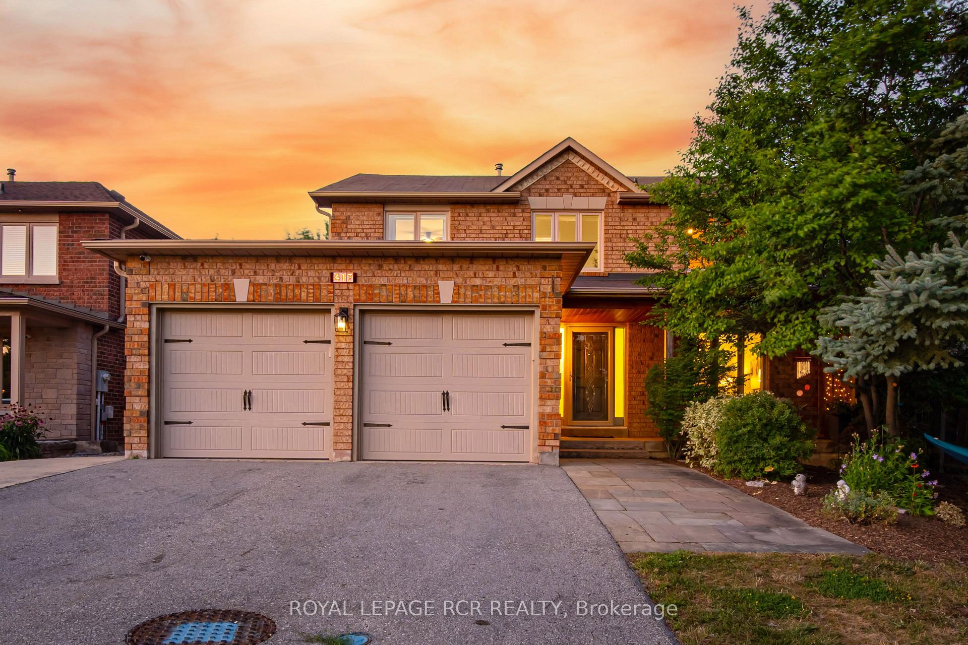 Front of 417 Kingsview Drive