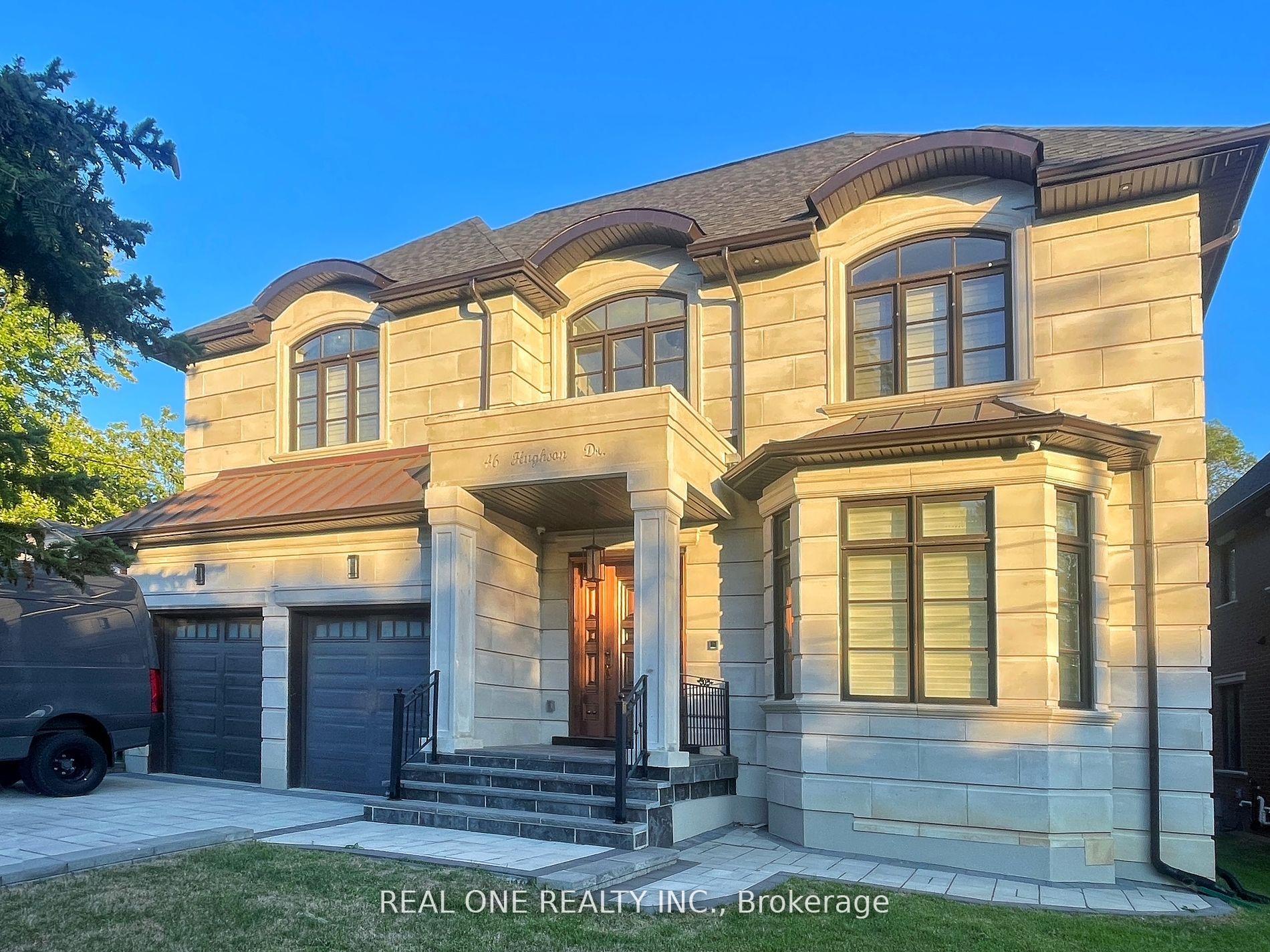 Photo 4 of 46 Hughson Drive, Markham, Buttonville — HOMEH