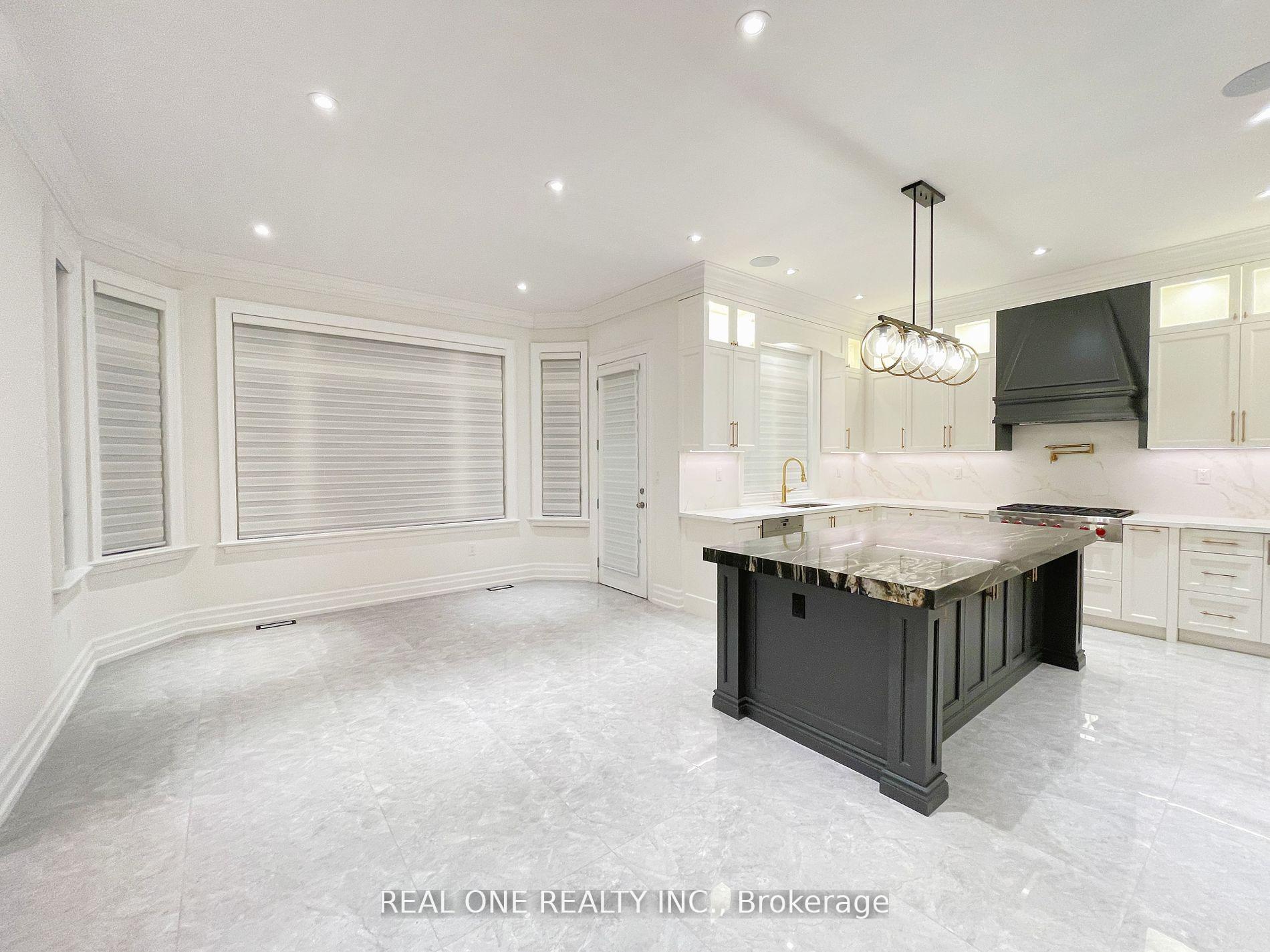 Photo 19 of 46 Hughson Drive, Markham, Buttonville — HOMEH