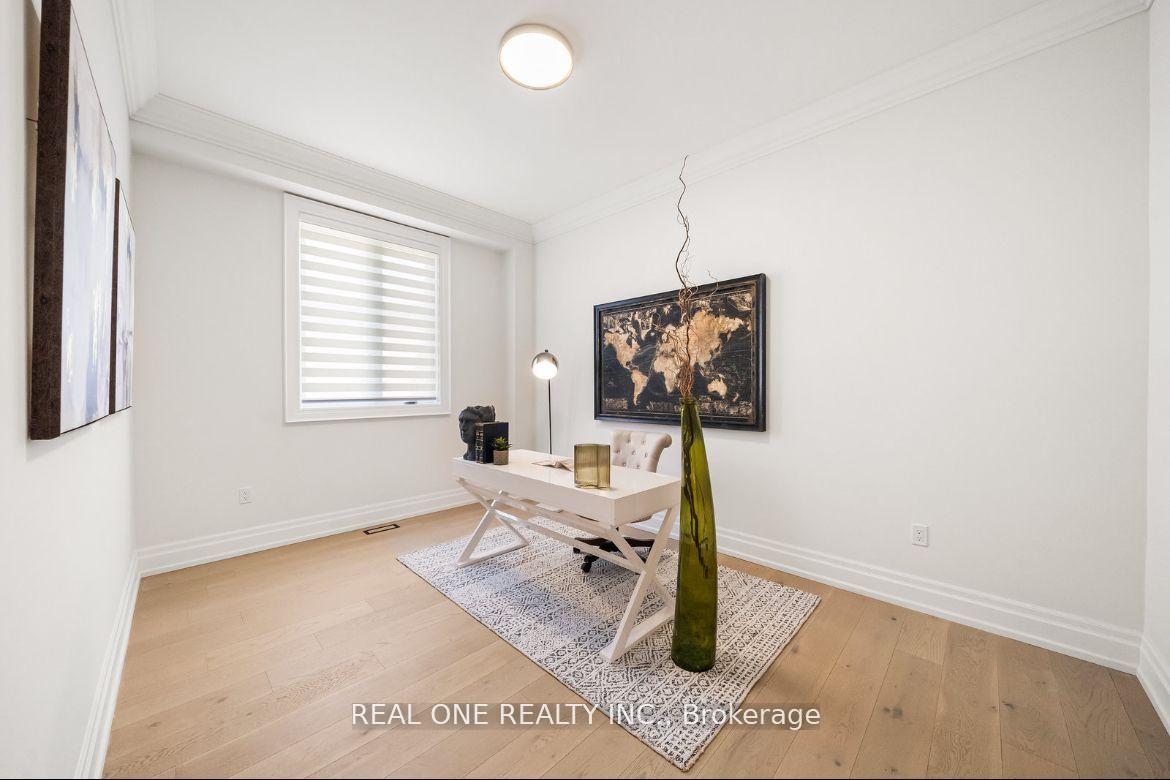 Photo 24 of 46 Hughson Drive, Markham, Buttonville — HOMEH