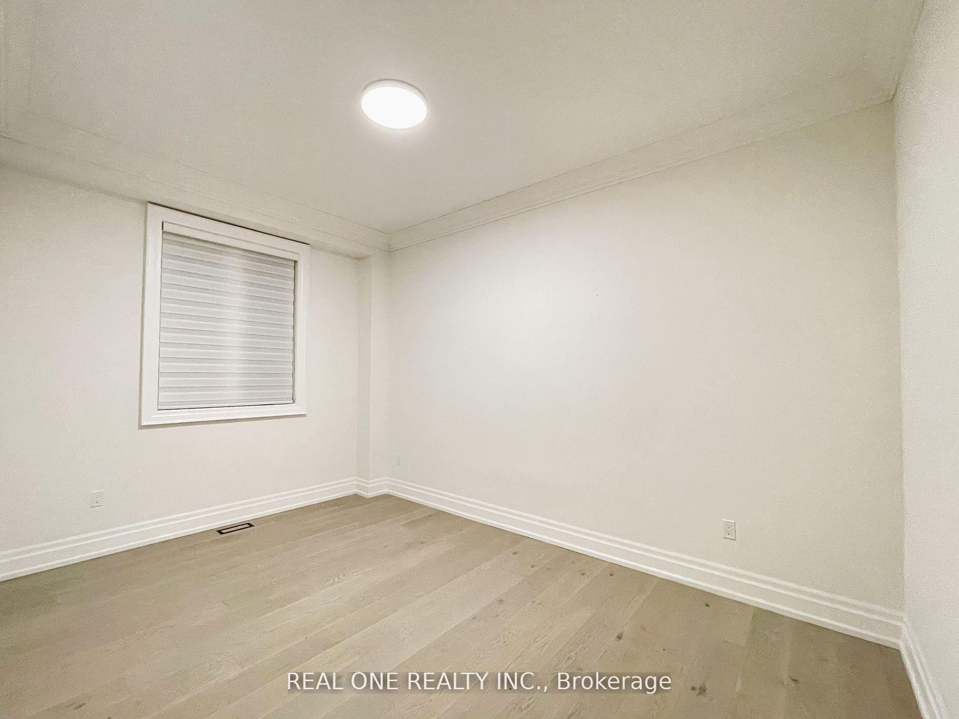 Photo 36 of 46 Hughson Drive, Markham, Buttonville — HOMEH