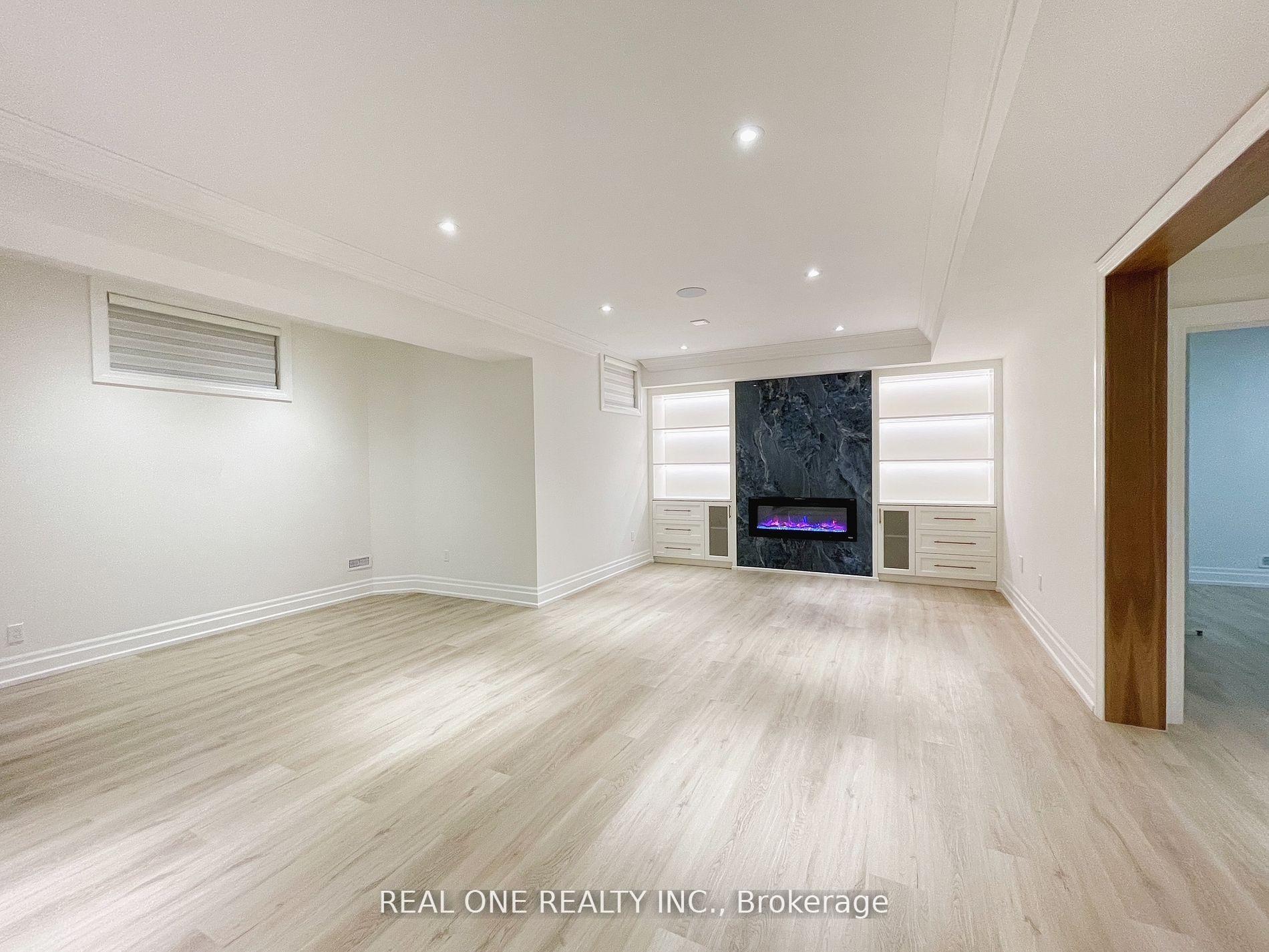 Photo 41 of 46 Hughson Drive, Markham, Buttonville — HOMEH