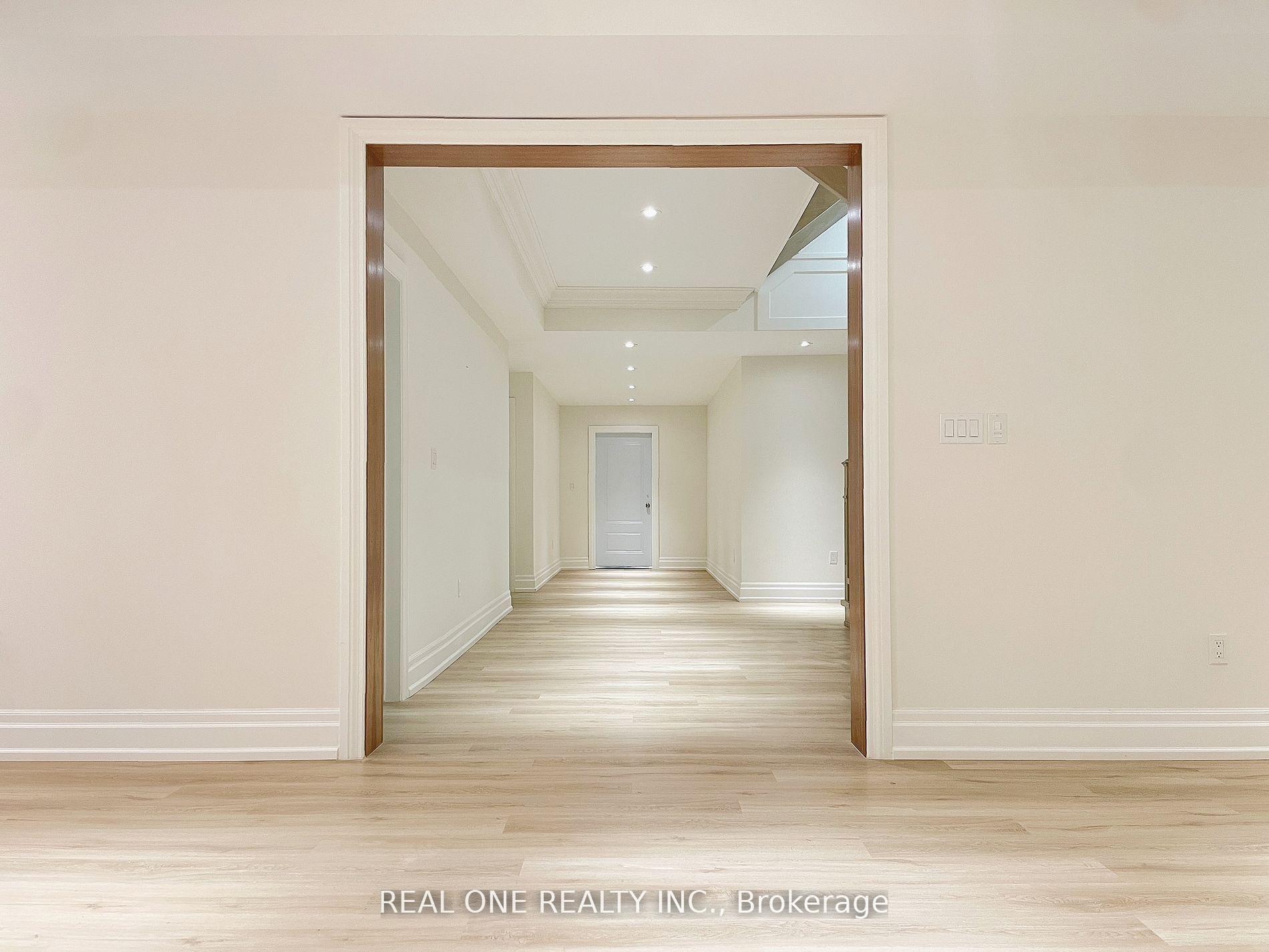 Photo 42 of 46 Hughson Drive, Markham, Buttonville — HOMEH