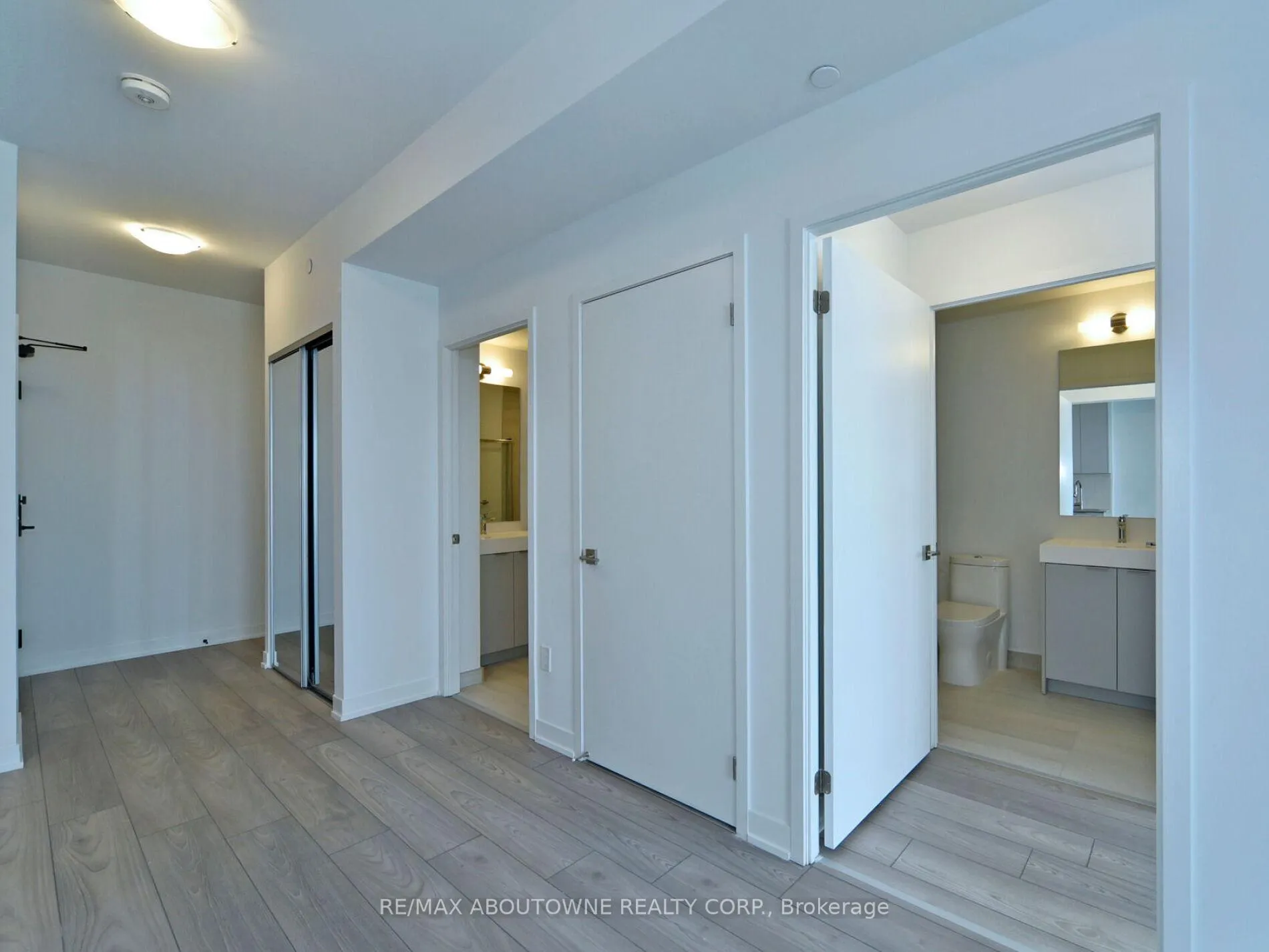 Photo 24 of Unit 711, 10 Abeja Street, Vaughan, Concord — HOMEH