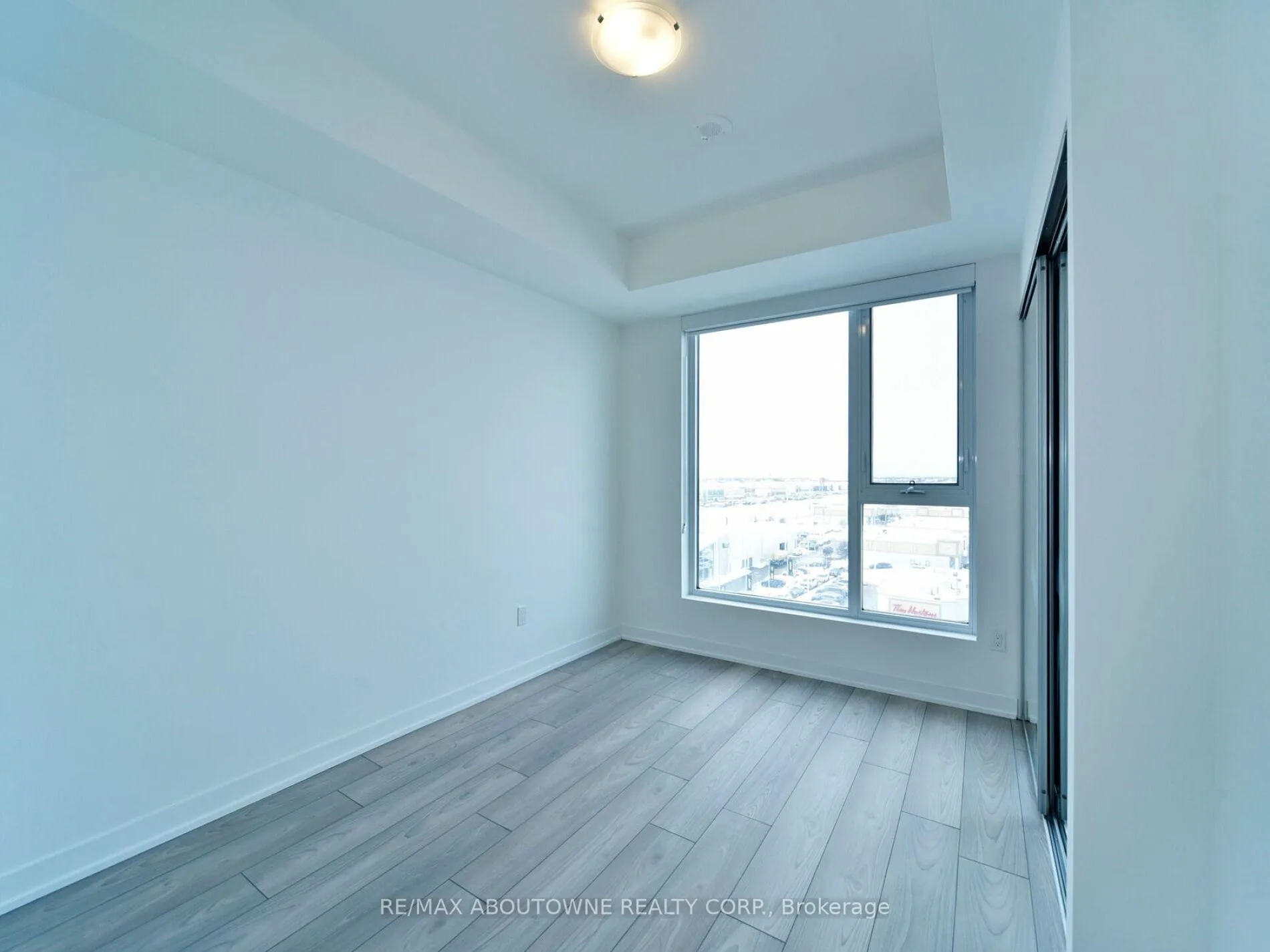 Photo 26 of Unit 711, 10 Abeja Street, Vaughan, Concord — HOMEH