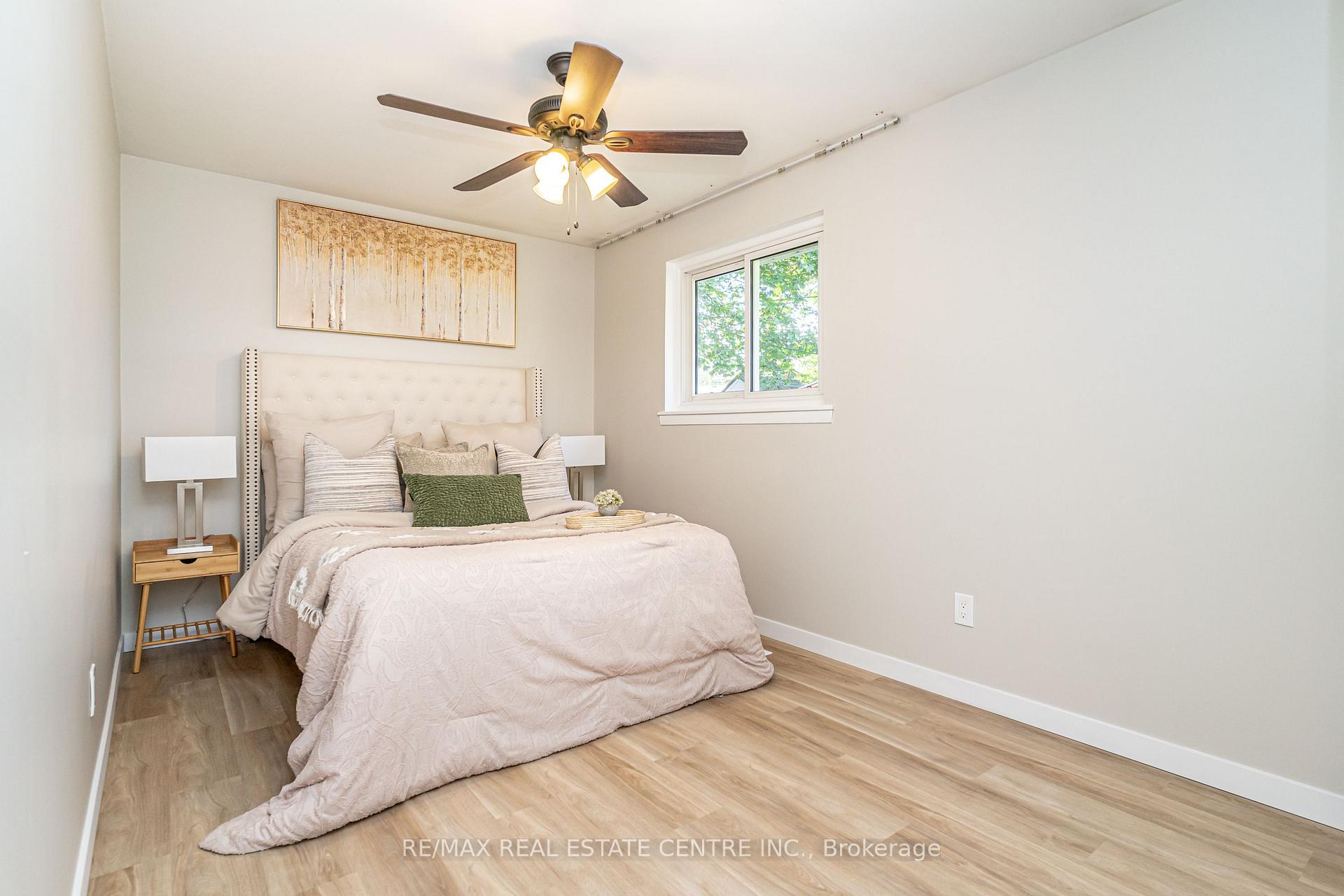 Photo 22 of 23 Bedford Crescent, Brampton, Avondale — HOMEH