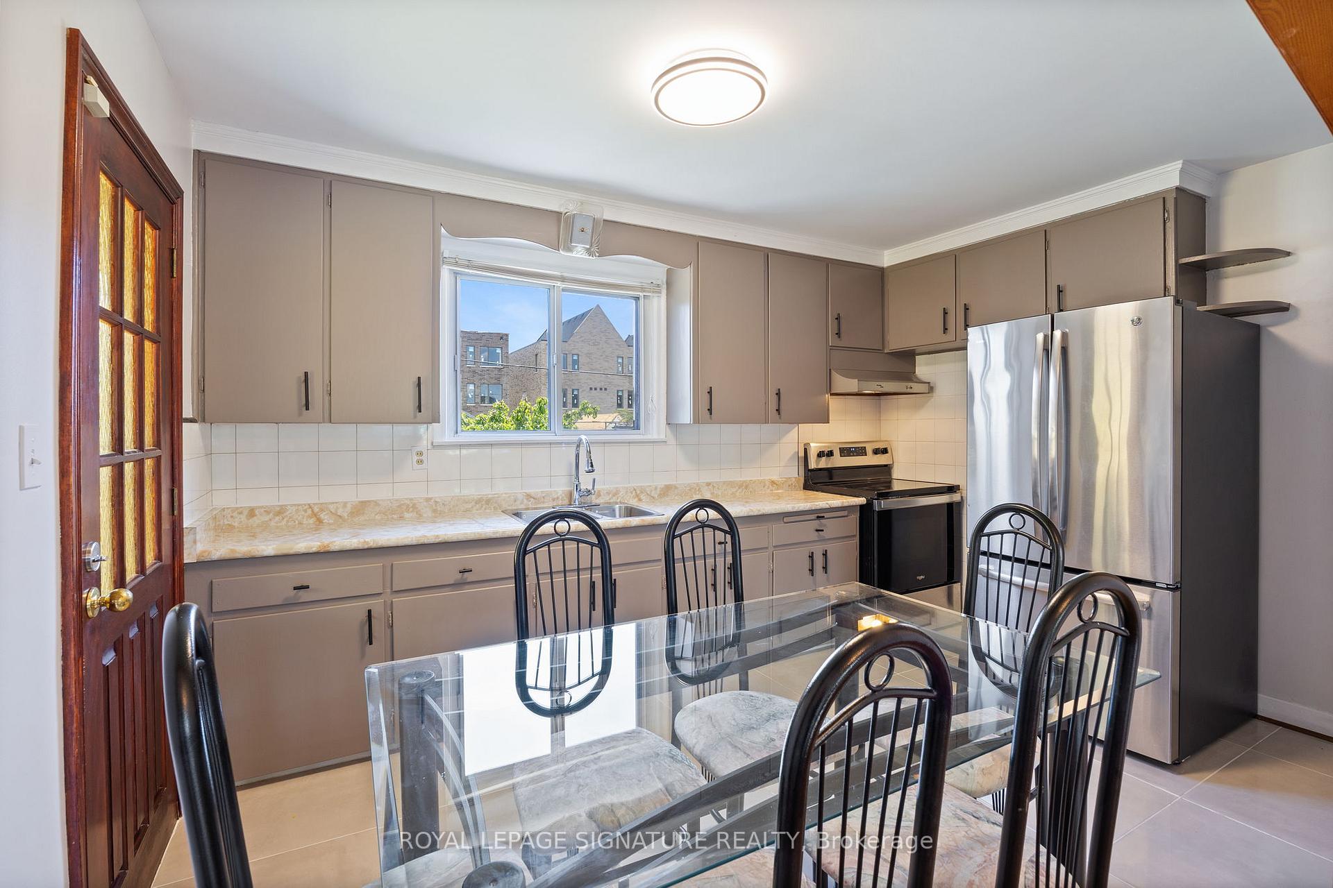Photo 15 of 151 Ranee Avenue, Toronto, Englemount-Lawrence — HOMEH