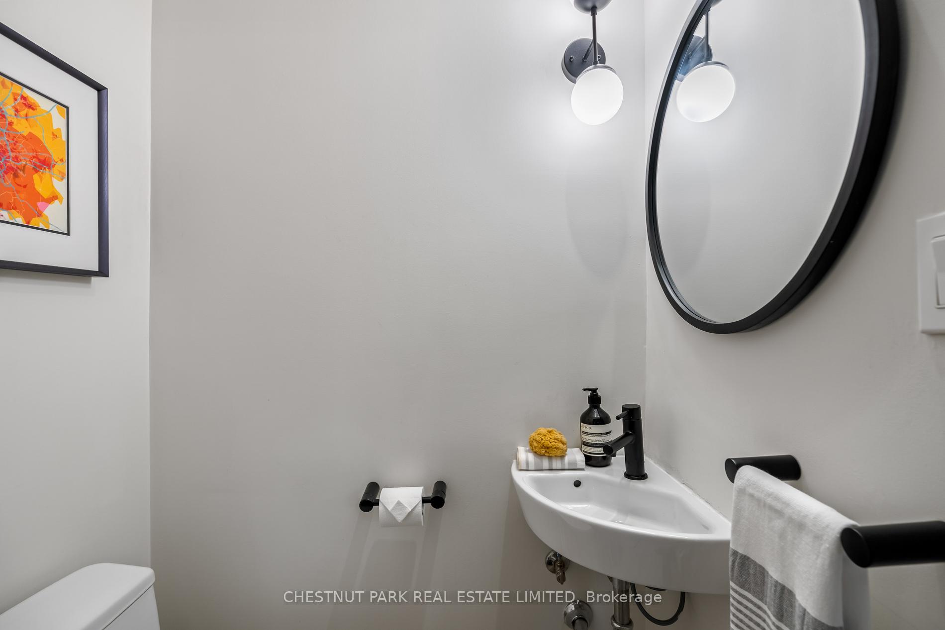 Photo 19 of 190 Woburn Avenue, Toronto, Lawrence Park North — HOMEH