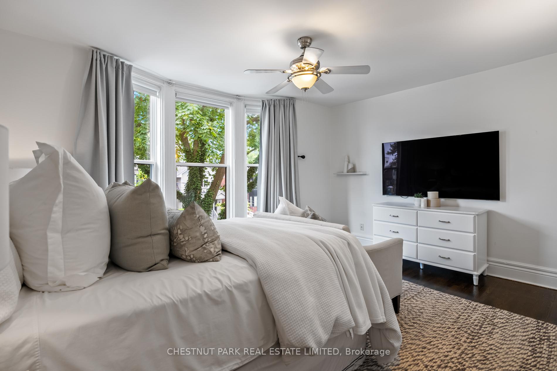 Photo 23 of 190 Woburn Avenue, Toronto, Lawrence Park North — HOMEH