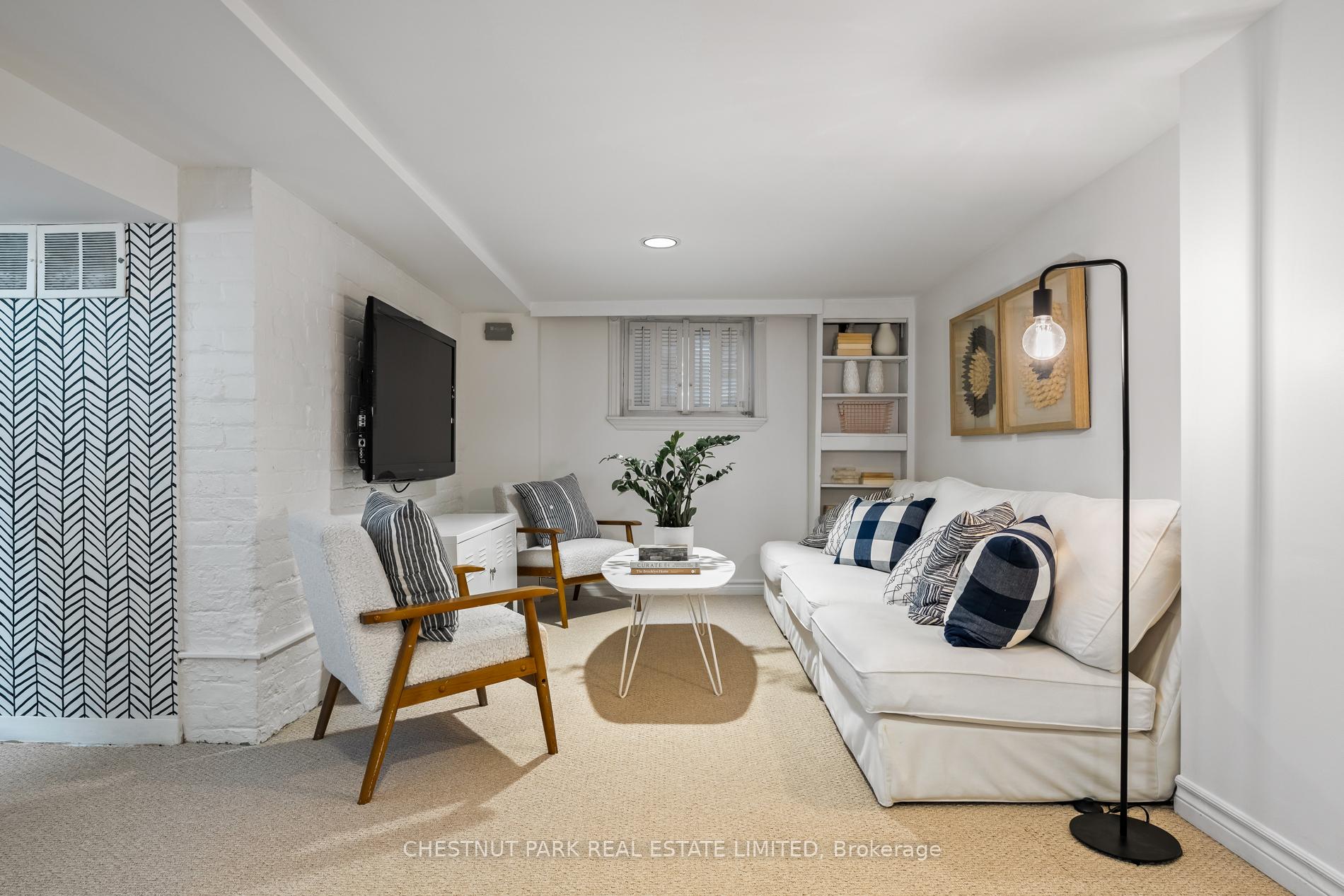 Photo 30 of 190 Woburn Avenue, Toronto, Lawrence Park North — HOMEH