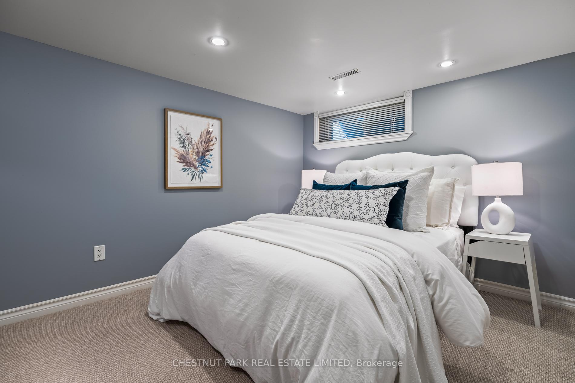 Photo 36 of 190 Woburn Avenue, Toronto, Lawrence Park North — HOMEH