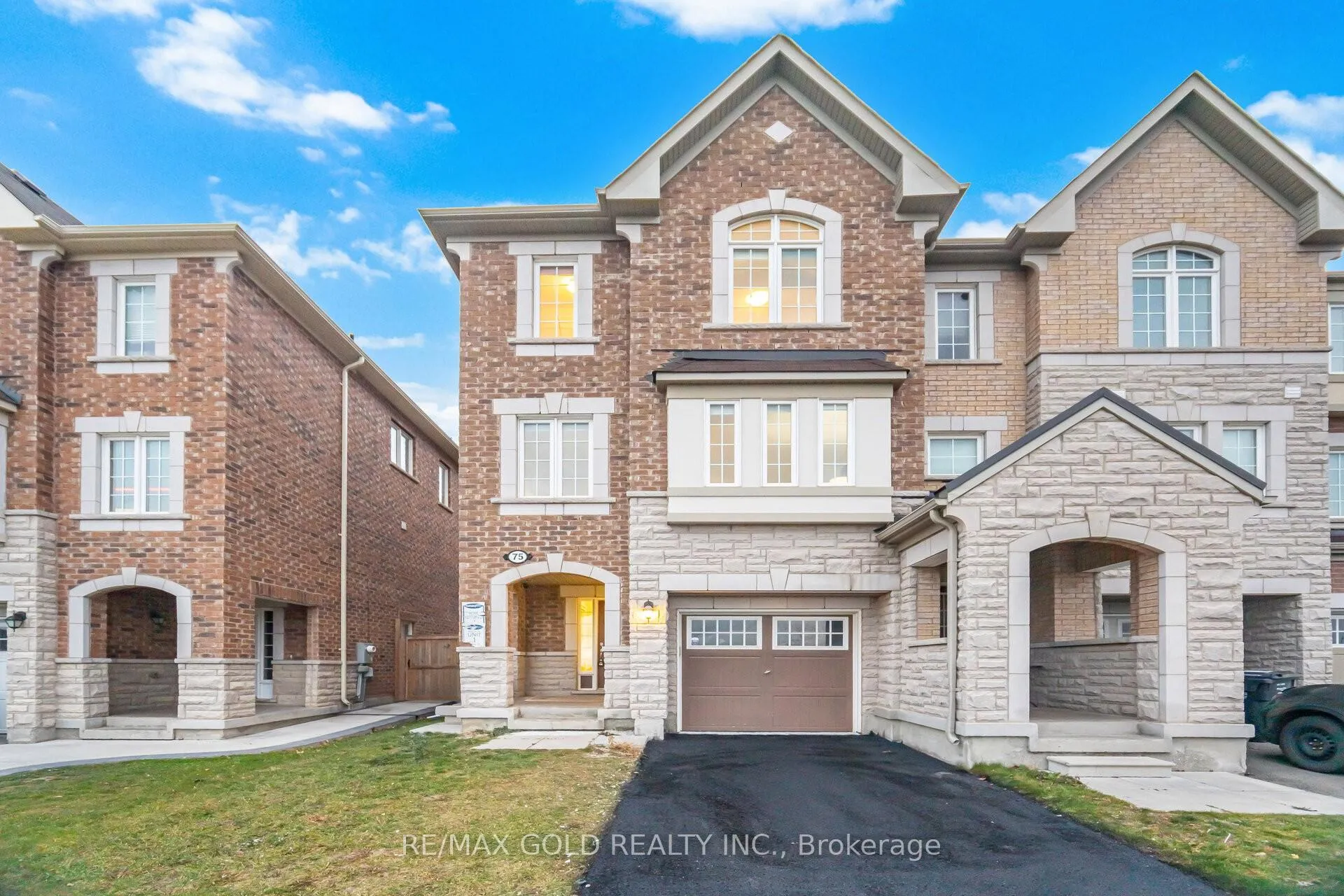 Front of 75 Baycliffe Crescent