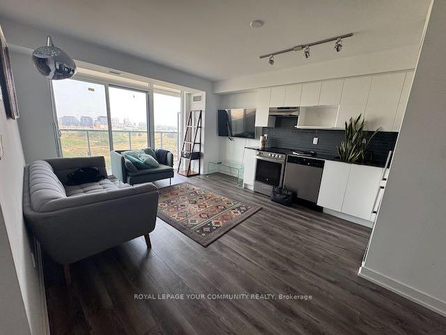 Photo 3 of Unit 1306, 120 Varna Drive, Toronto, Englemount-Lawrence — HOMEH