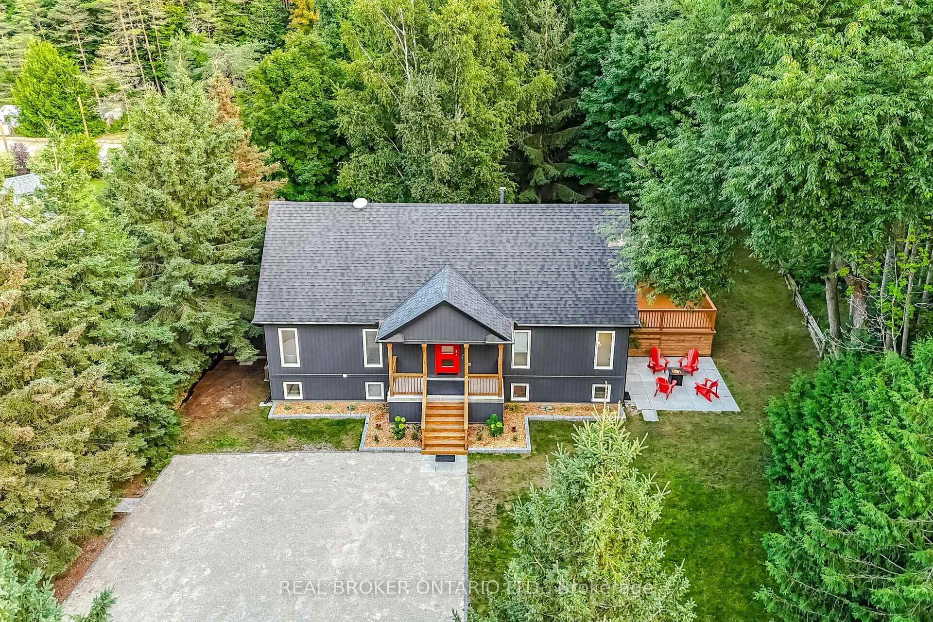 Photo 3 of 4133 Conc 12 Sunnidale Road, Clearview, Rural Clearview — HOMEH