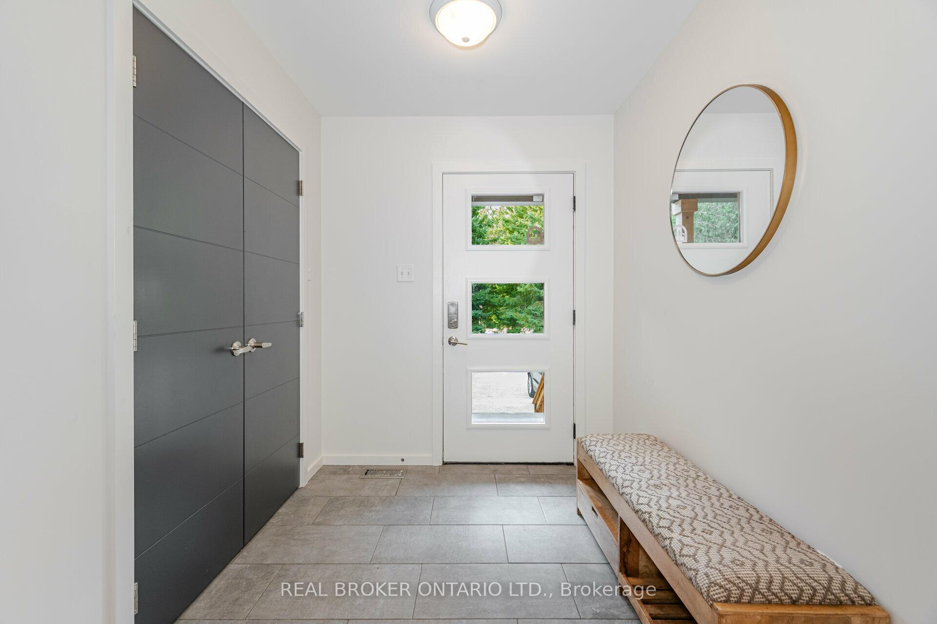 Photo 4 of 4133 Conc 12 Sunnidale Road, Clearview, Rural Clearview — HOMEH