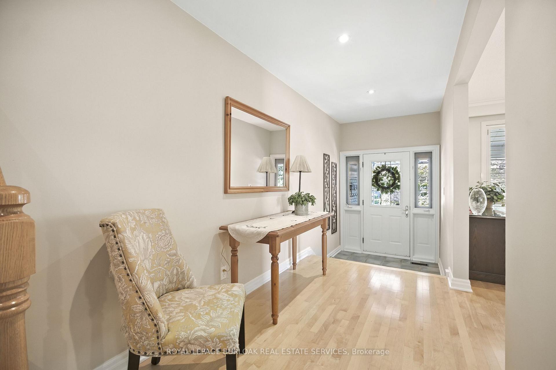 Photo 5 of 511 Limerick Road, Burlington, Shoreacres — HOMEH