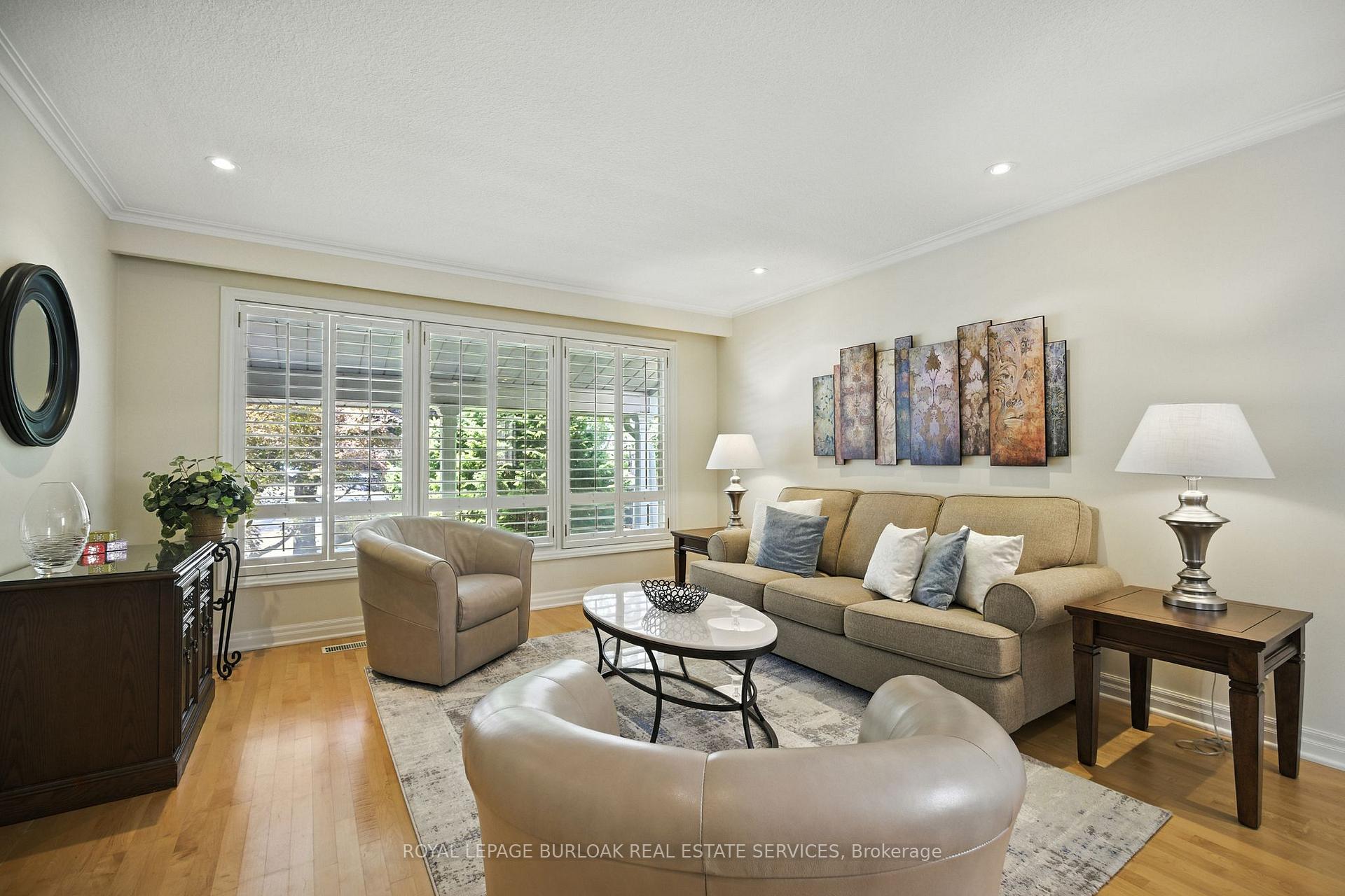 Photo 8 of 511 Limerick Road, Burlington, Shoreacres — HOMEH