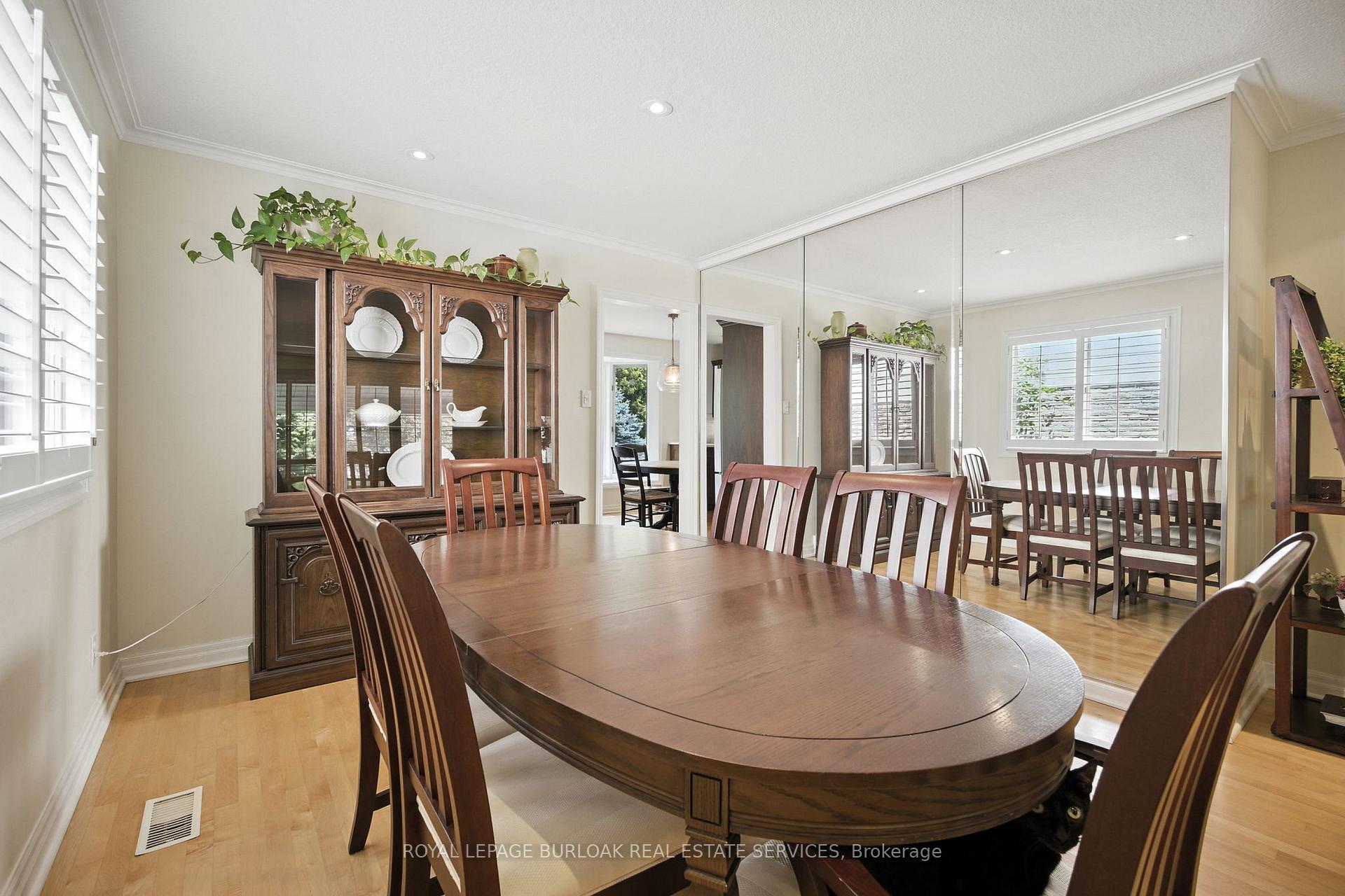 Photo 12 of 511 Limerick Road, Burlington, Shoreacres — HOMEH