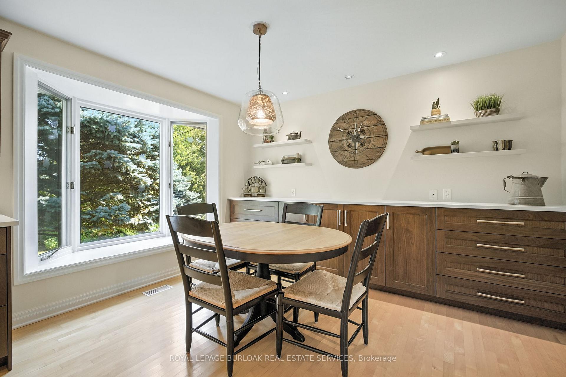 Photo 16 of 511 Limerick Road, Burlington, Shoreacres — HOMEH
