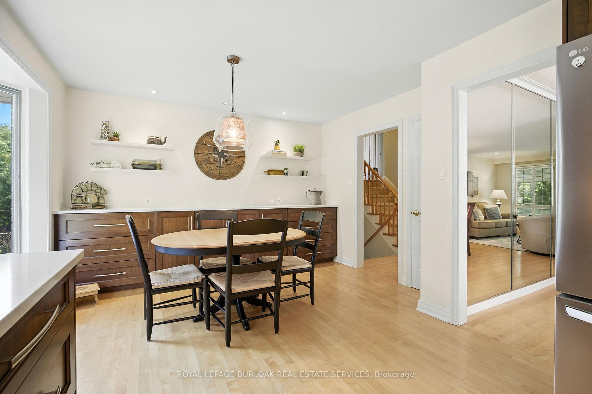 Photo 17 of 511 Limerick Road, Burlington, Shoreacres — HOMEH