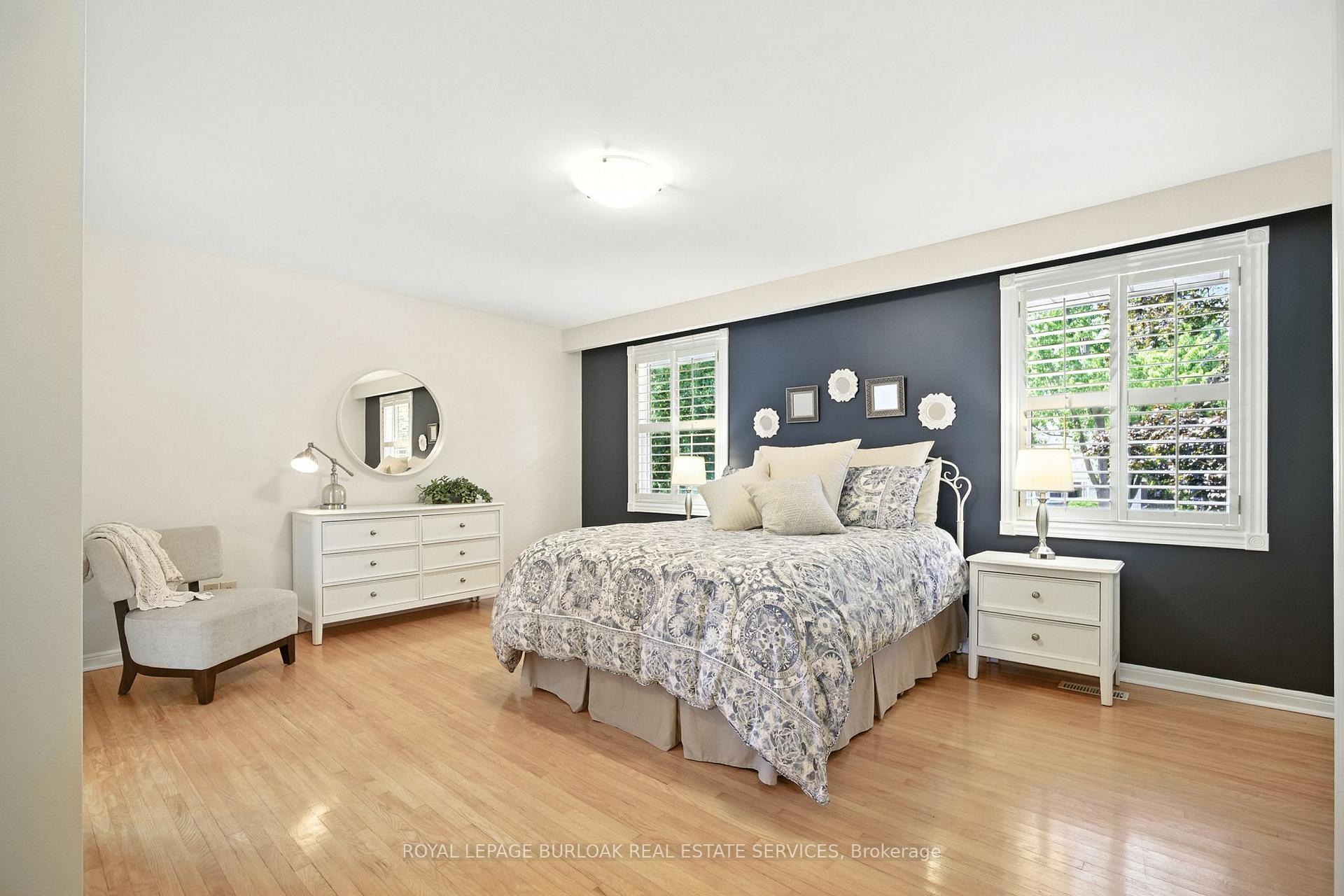 Photo 20 of 511 Limerick Road, Burlington, Shoreacres — HOMEH