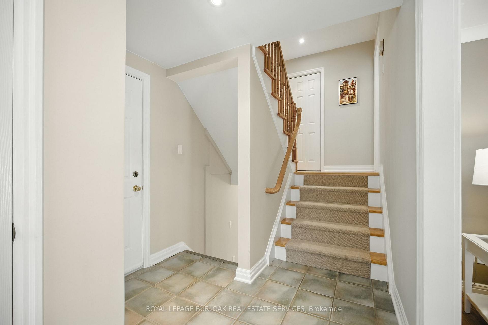Photo 27 of 511 Limerick Road, Burlington, Shoreacres — HOMEH
