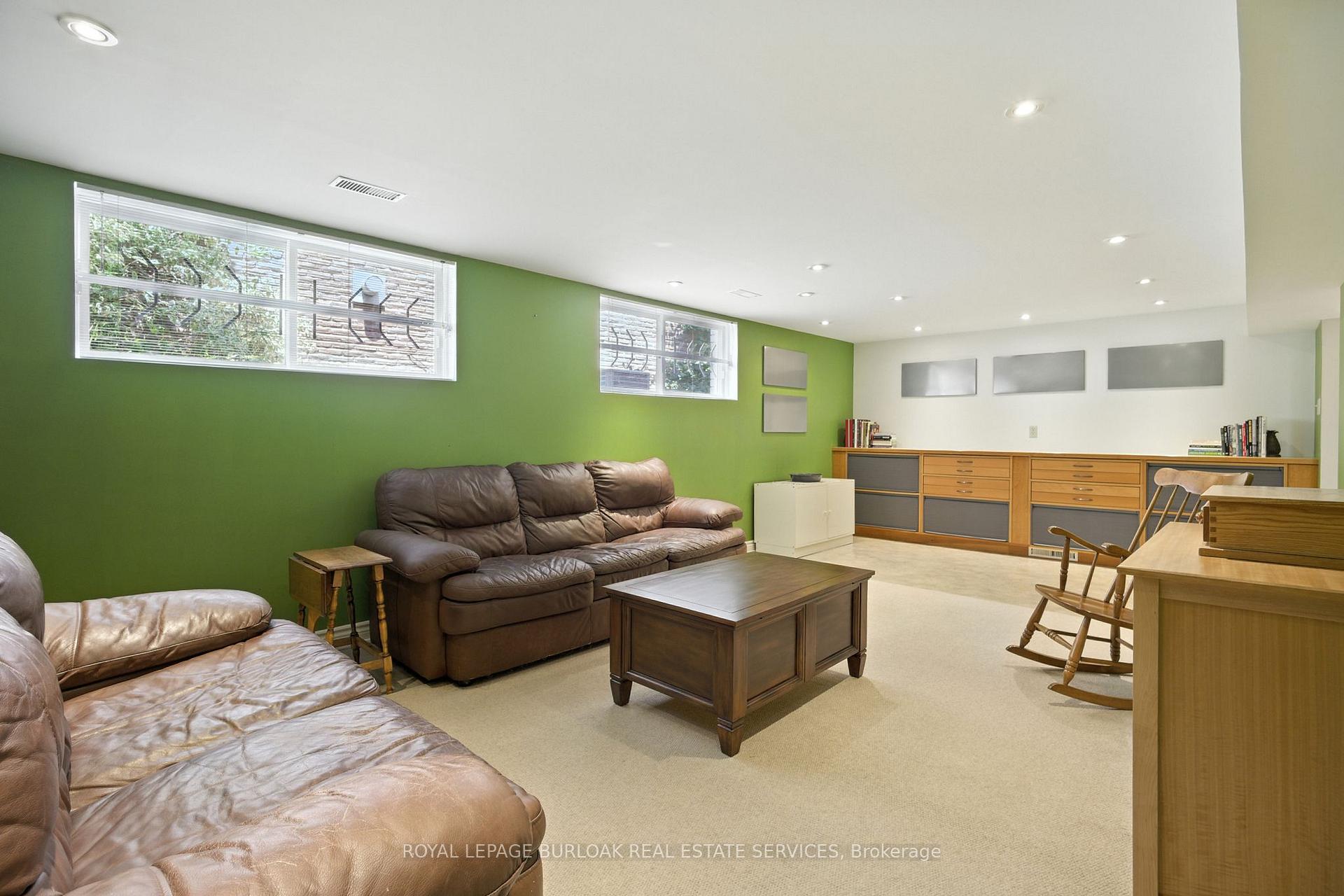 Photo 33 of 511 Limerick Road, Burlington, Shoreacres — HOMEH