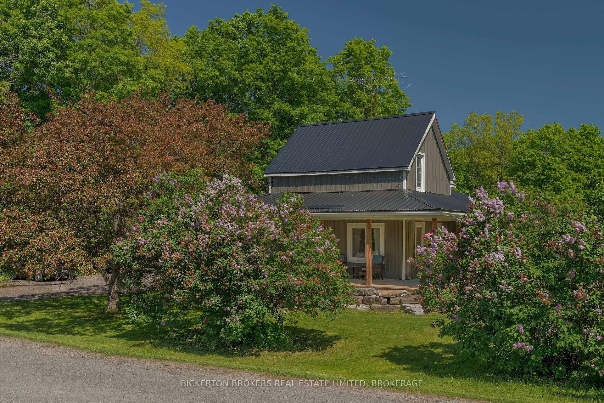 Photo 3 of 982 Burnt Hills Road, Frontenac, Frontenac South — HOMEH