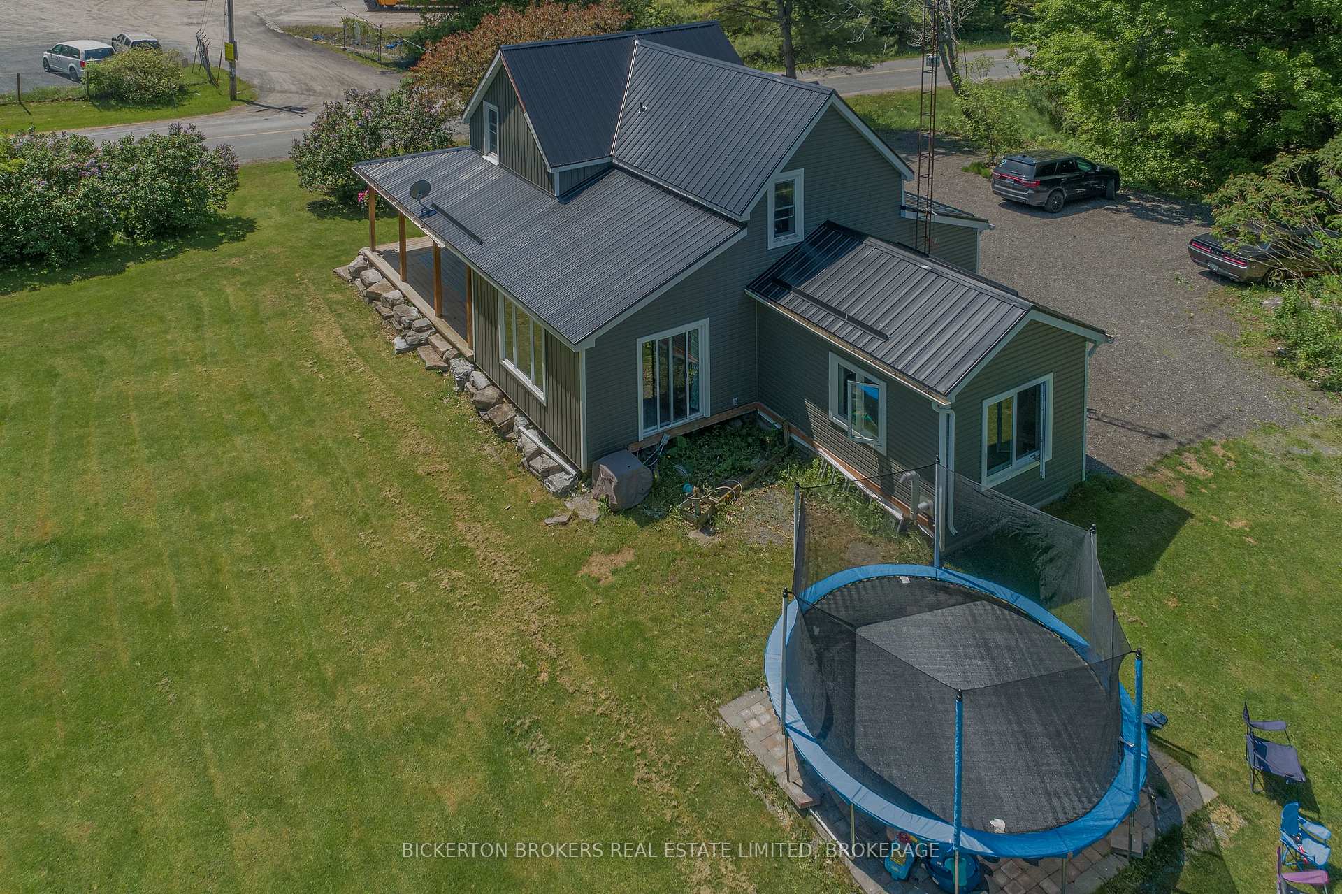 Photo 5 of 982 Burnt Hills Road, Frontenac, Frontenac South — HOMEH
