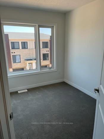 Photo 3 of Unit 3, 8 Radison Lane, Hamilton, McQuesten — HOMEH