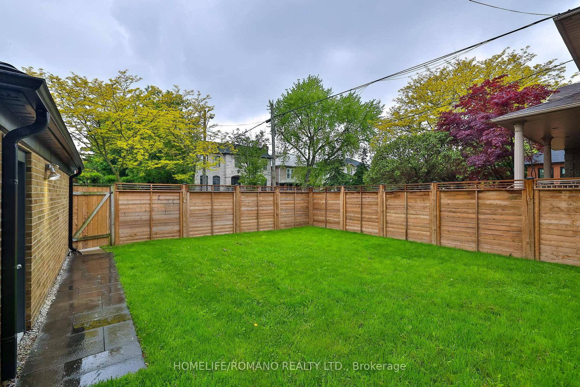 Photo 3 of 542 Deloraine Avenue, Toronto, Bedford Park-Nortown — HOMEH